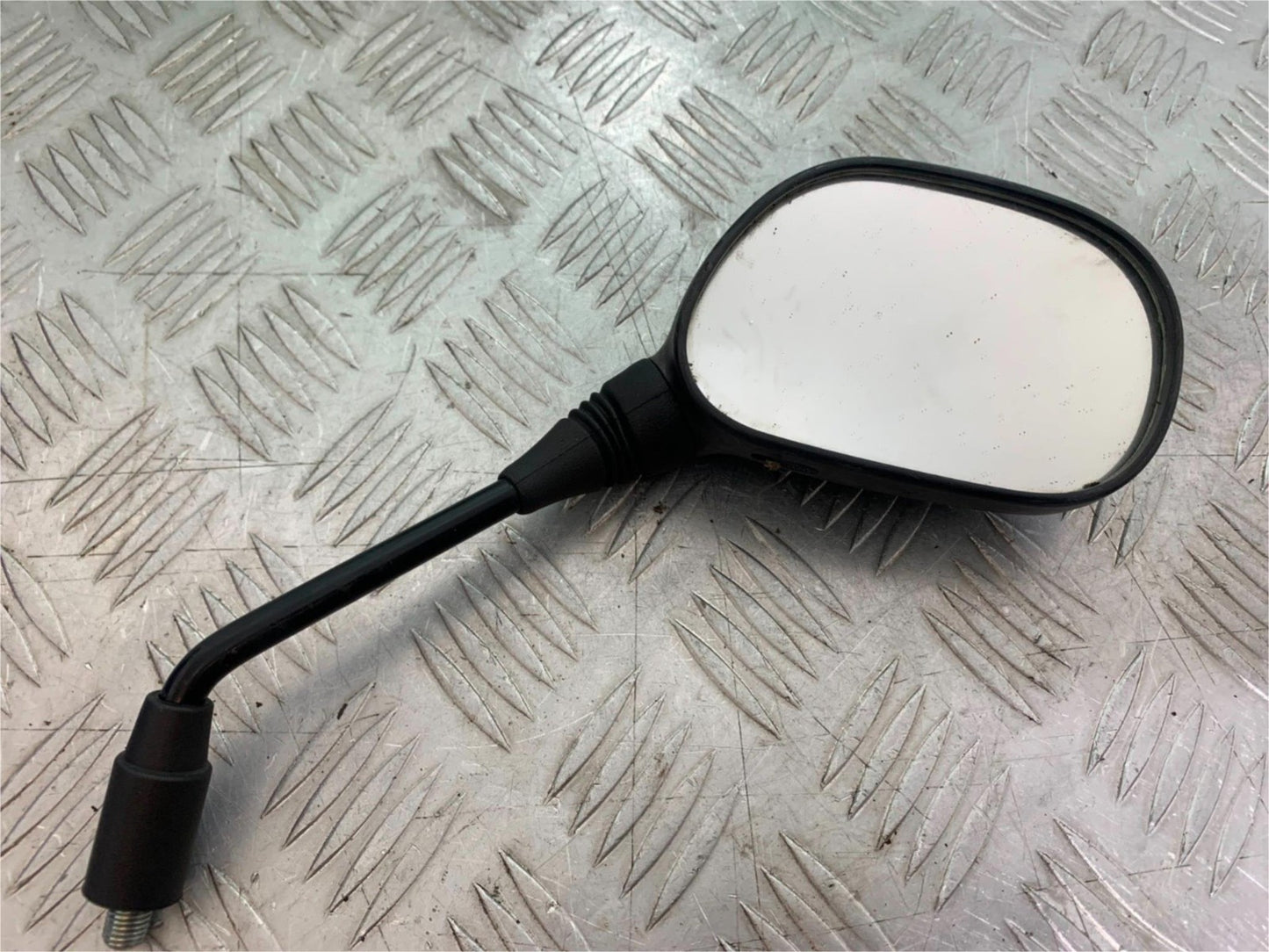 HONDA CBF125 CBF 125 RIGHT MIRROR  YEAR 2009-14 (CMB1182)