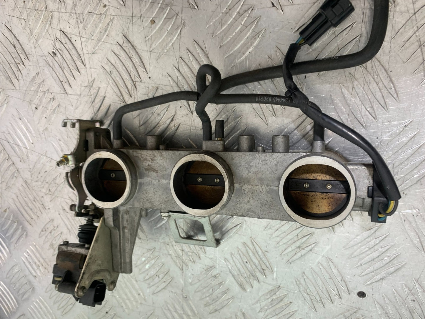 TRIUMPH 1050 SPRINT ST THROTTLE BODIES   2003-2011 (CMB1285)