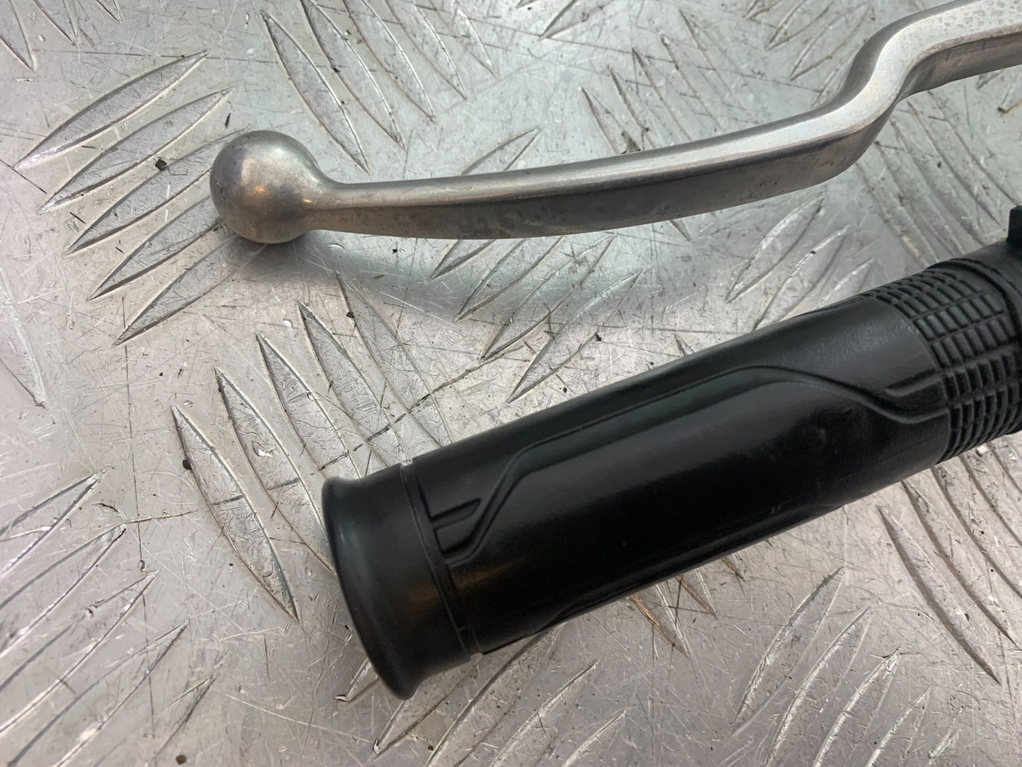 HONDA CBR1000 rr FIREBLADE LEFT HANDLEBAR & CLUTCH LEVER   2012-2016 (CMB1280)