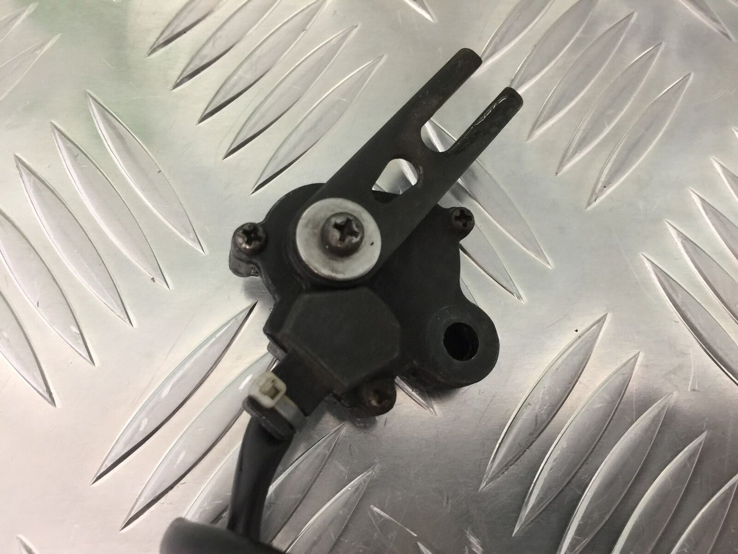 KAWASAKI ER6 N SIDE STAND SWITCH  YEAR 2009-2011  (STOCK 928)