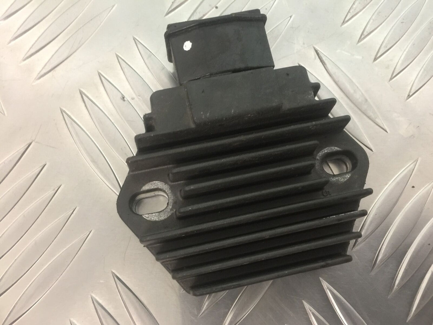 HONDA CBF500 CBF 500 REGULATOR  YEAR 2004-08 (STOCK 917)