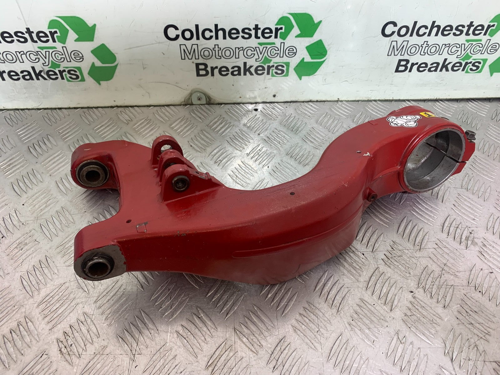 DUCATI 996 SPS 748 916 998 SWINGARM 1999-2000 (CMB1209)