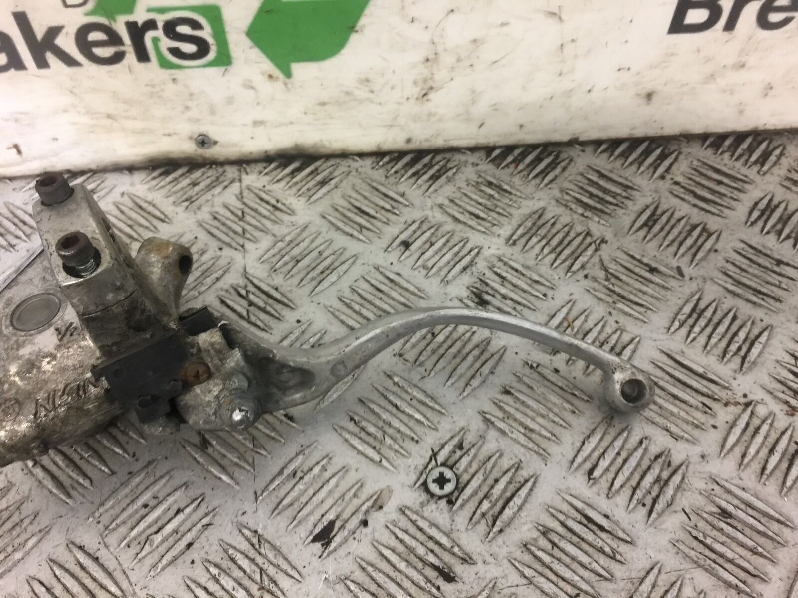 HONDA VT1100 C SHADOW FRONT BRAKE MASTER CYLINDER YEAR 1987-1996  (STOCK 540)