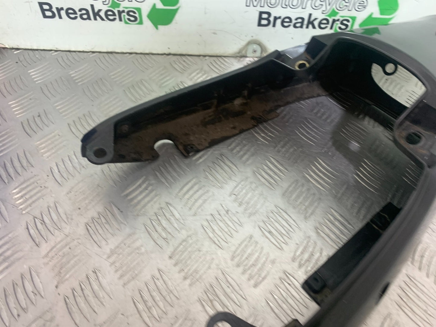 SUZUKI GSX750 INAZUMA TAIL PIECE  YEAR 1998-2003 (CMB1308)