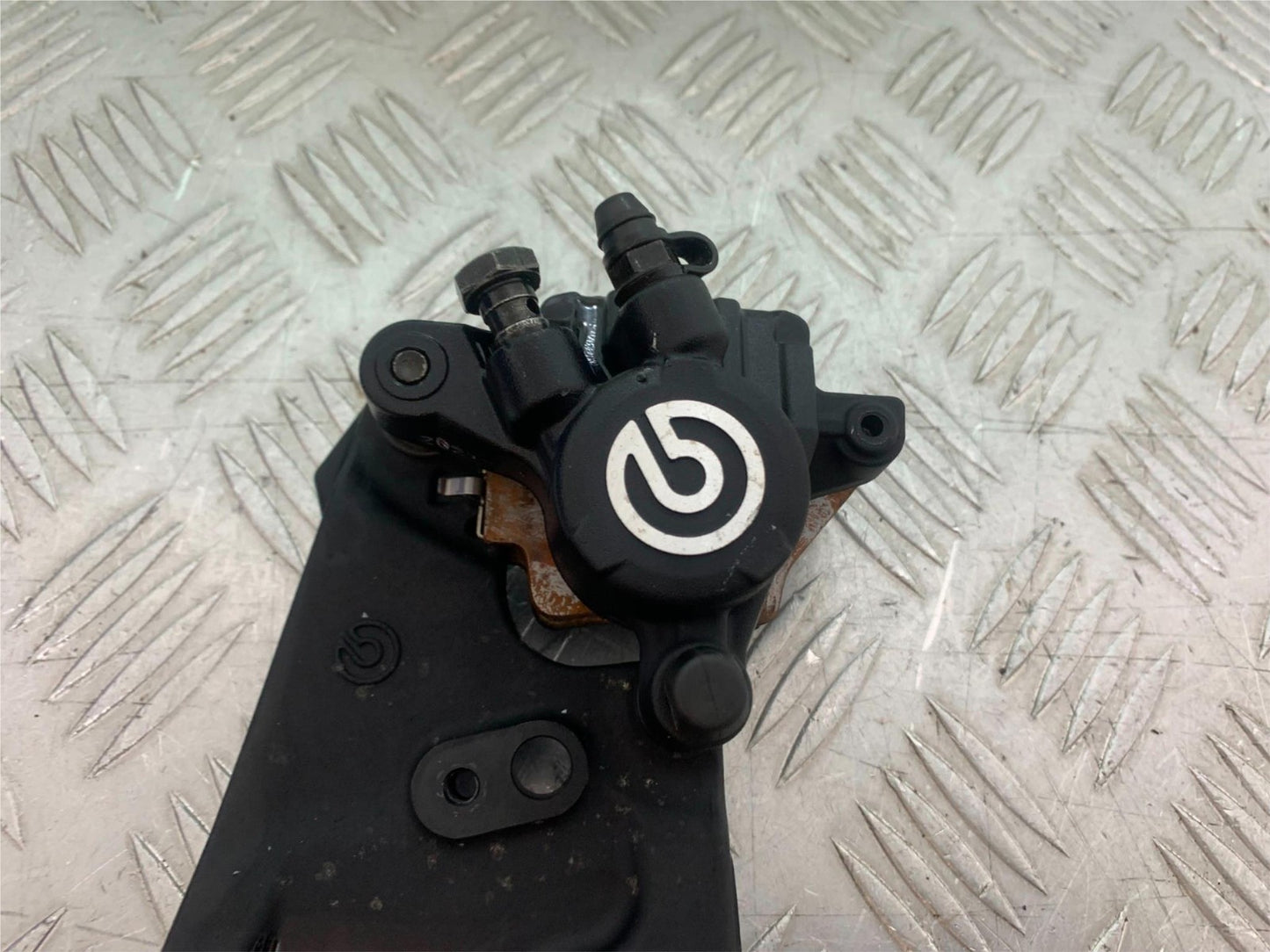 BSA 650 GOLD STAR REAR BRAKE CALIPER   YEAR 2022-2025 (CMB1262)