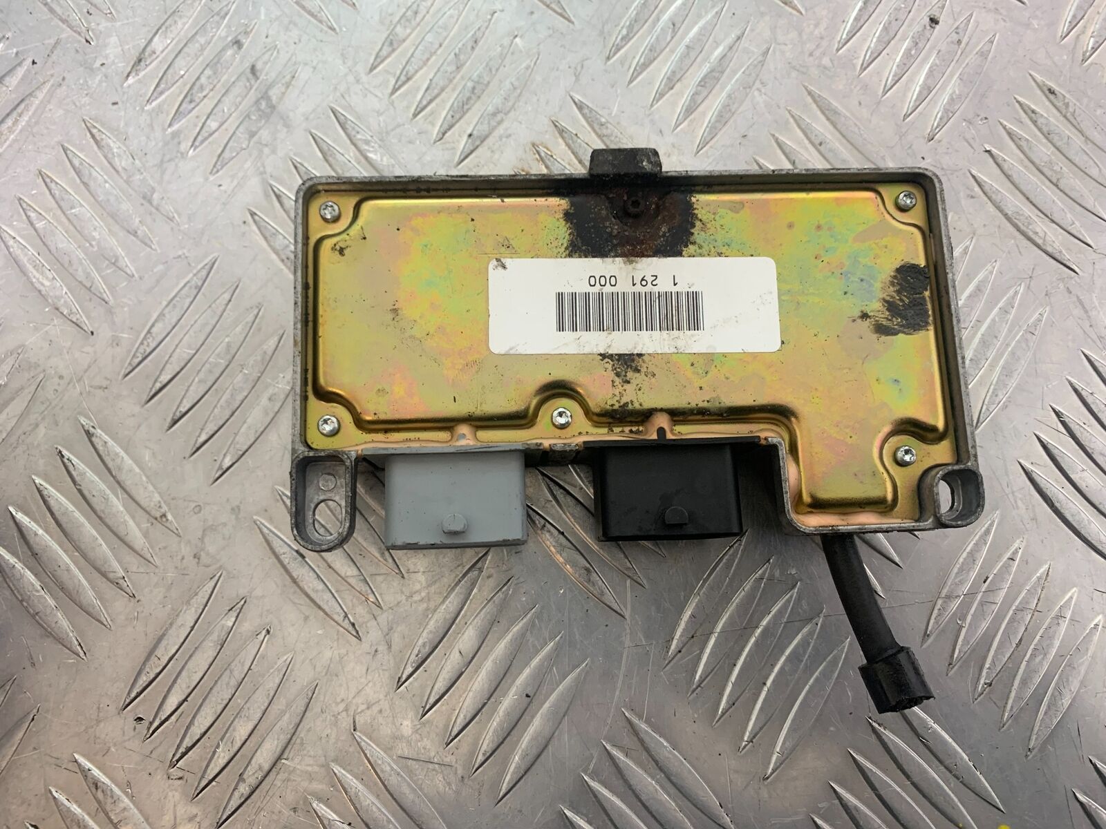 TRIUMPH 955i SPRINT ST ECU   YEAR 1999-2004 (CMB1124)