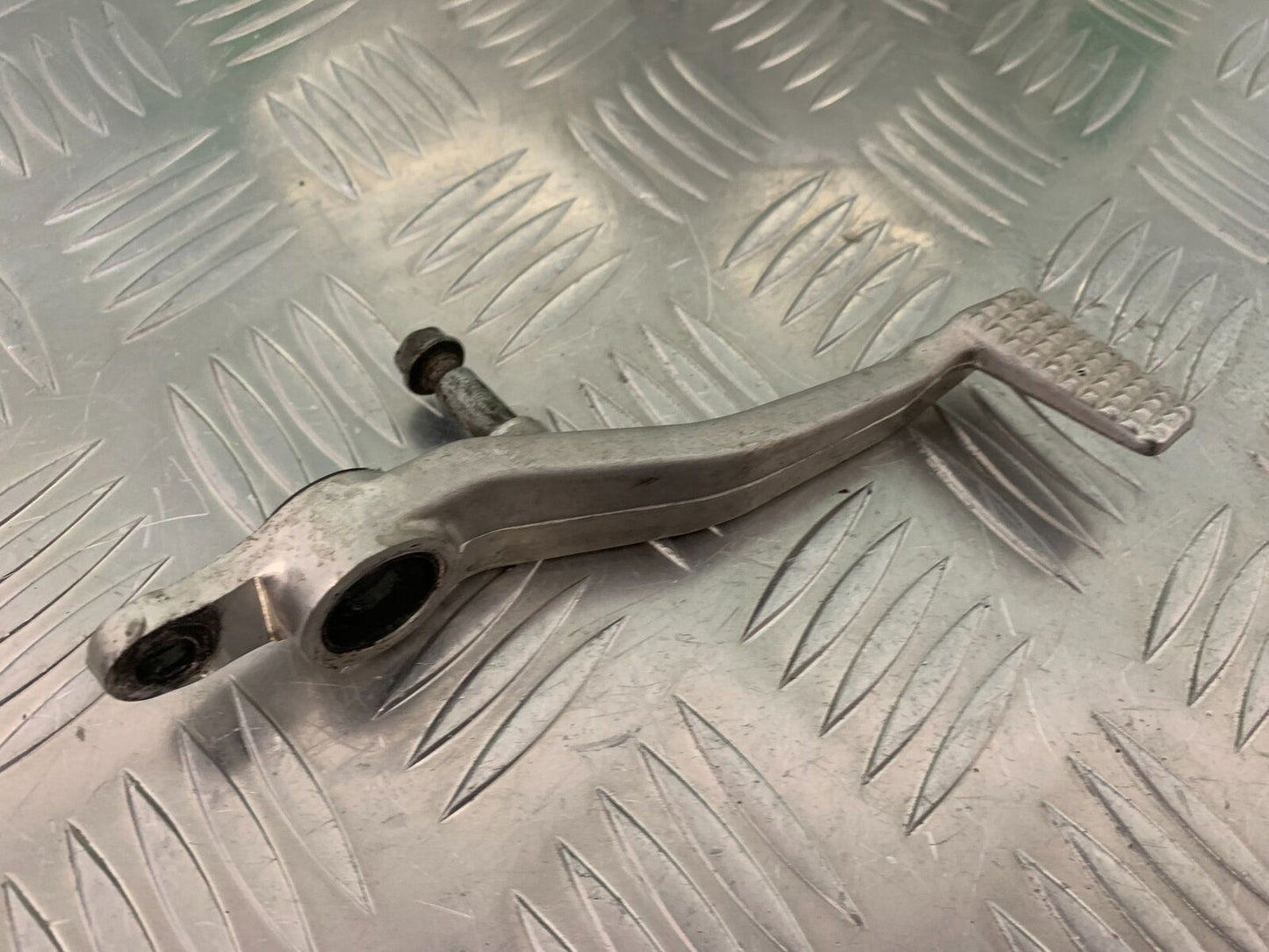KAWASAKI ZX9R ZX9 C REAR BRAKE PEDAL   YEAR 1998-99 (STOCK 957)