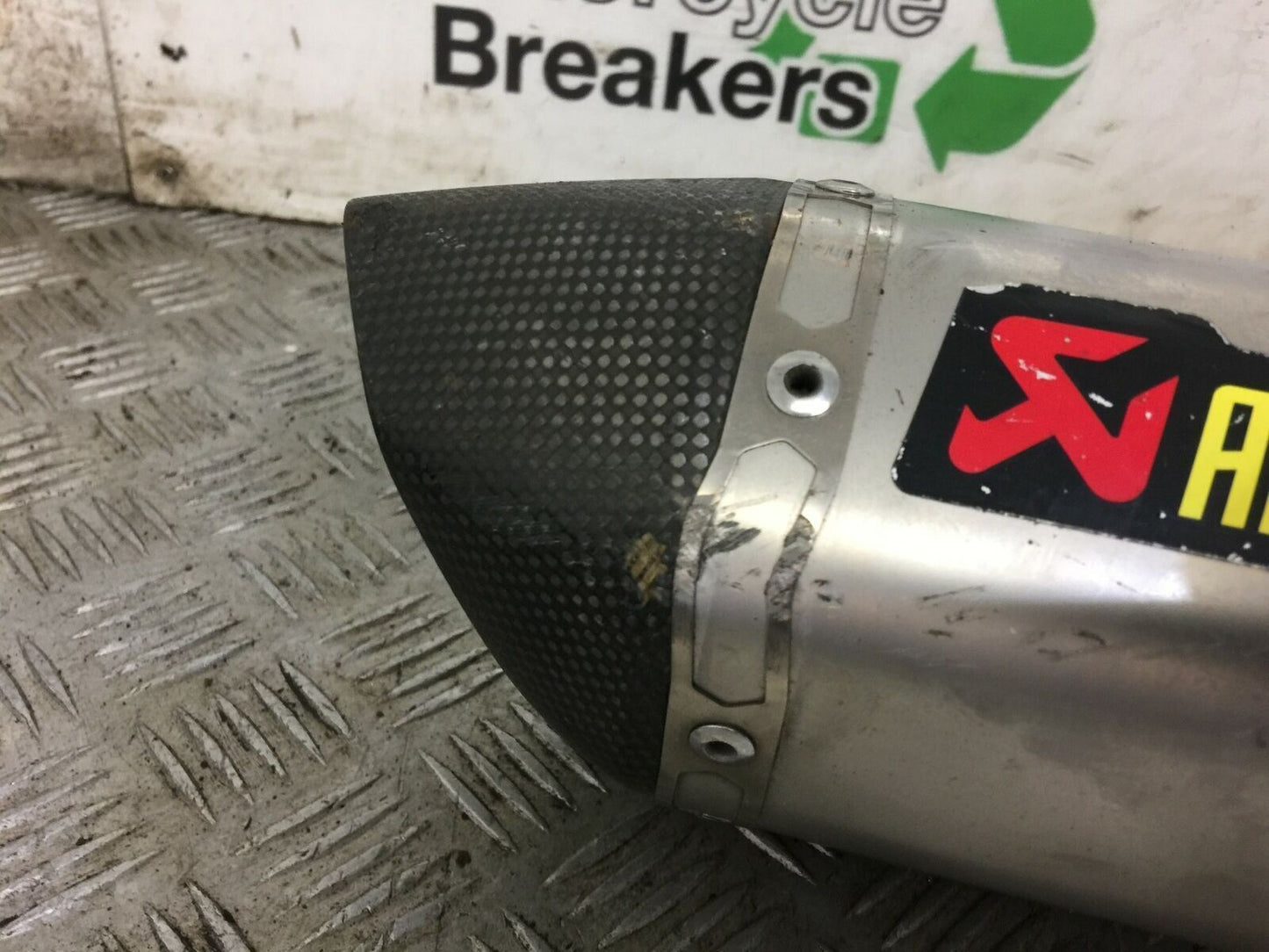 KTM RC125 RC 125 AKRAPOVIC SILENCER  2014 2017 (STOCK 569)