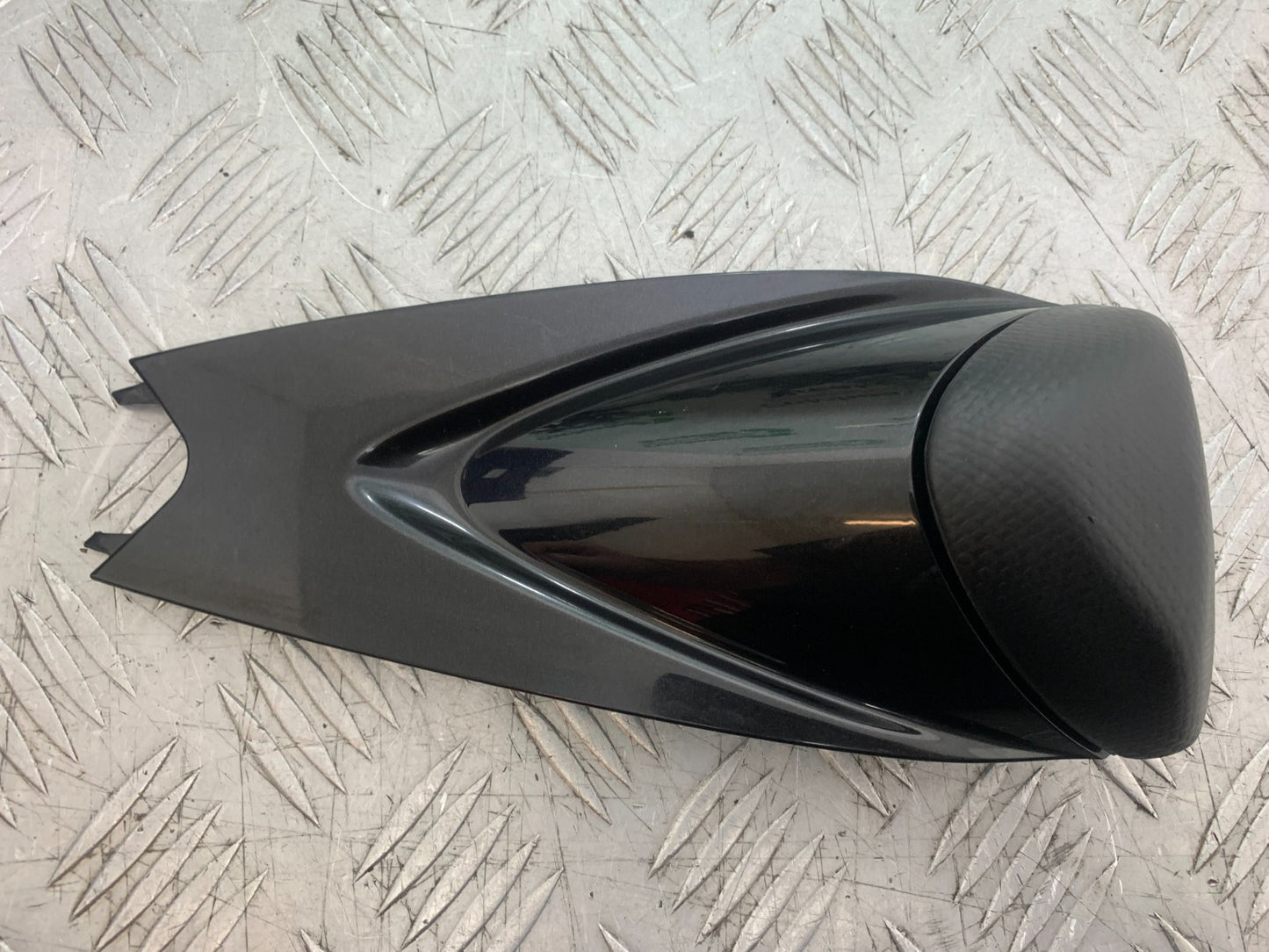 APRILIA TUONO 1000 V4R REAR SEAT COWL  YEAR 2011-13  (CMB1331)