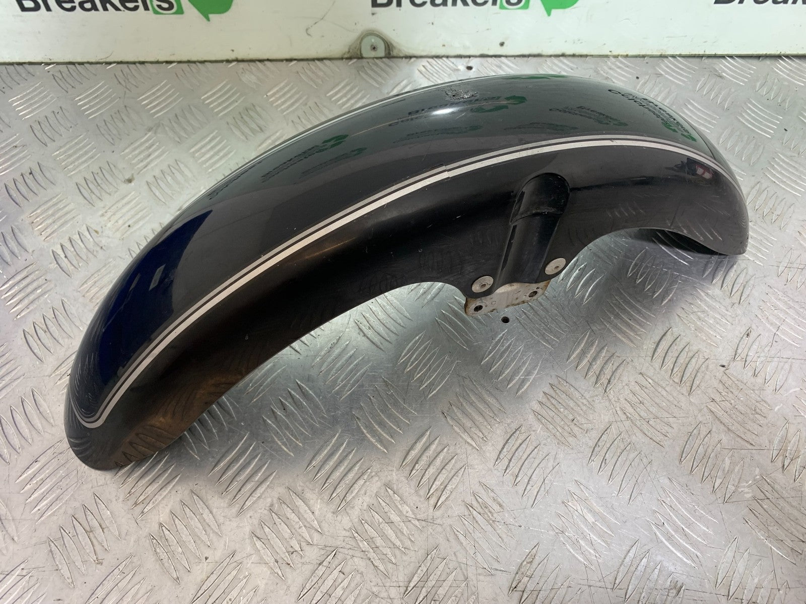 YAMAHA YBR125 CUSTOM FRONT MUDGUARD  YEAR 2008-2016 (CMB1192)