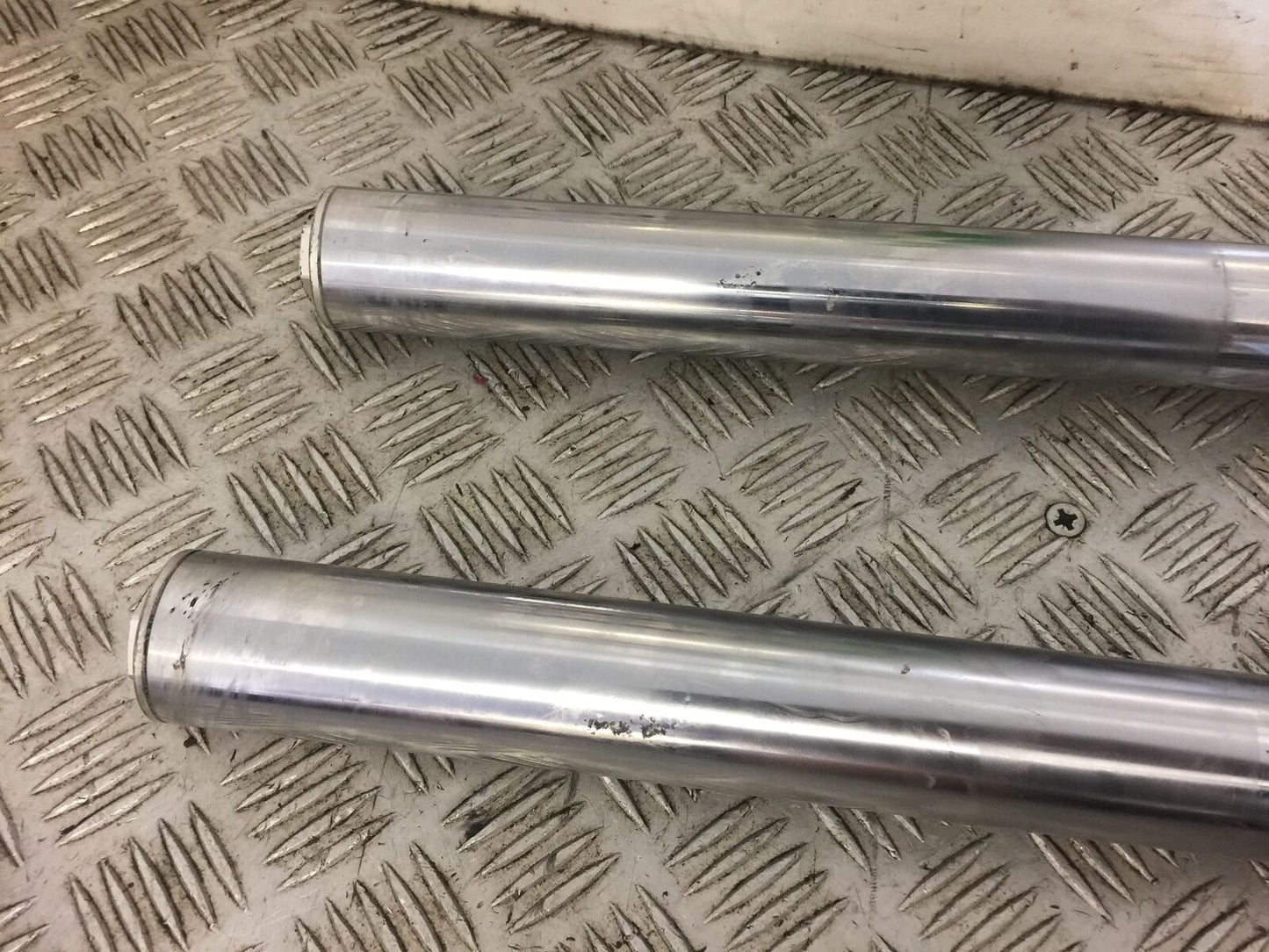 MOTO GUZZI SPORT 4V FORKS   YEAR 2009 (STOCK 469)