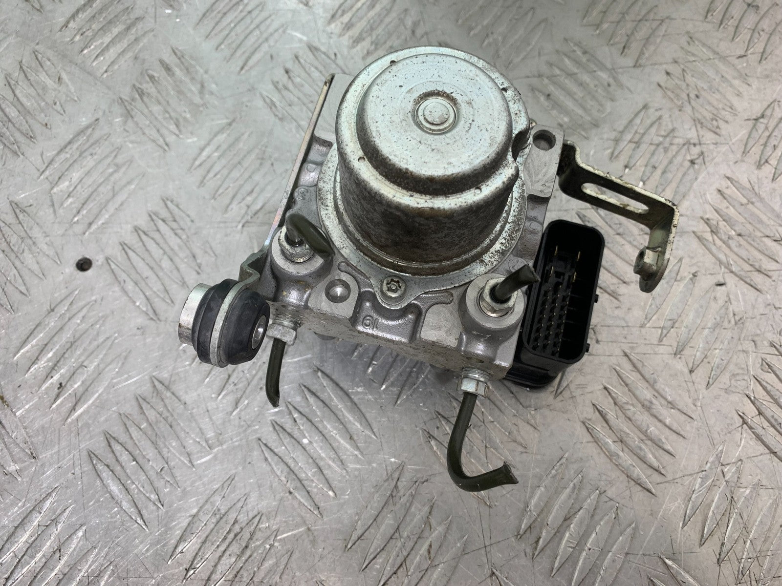 KAWASAKI GTR1400 GTR 1400 ABS PUMP YEAR 2007-2009 (CMB1306)
