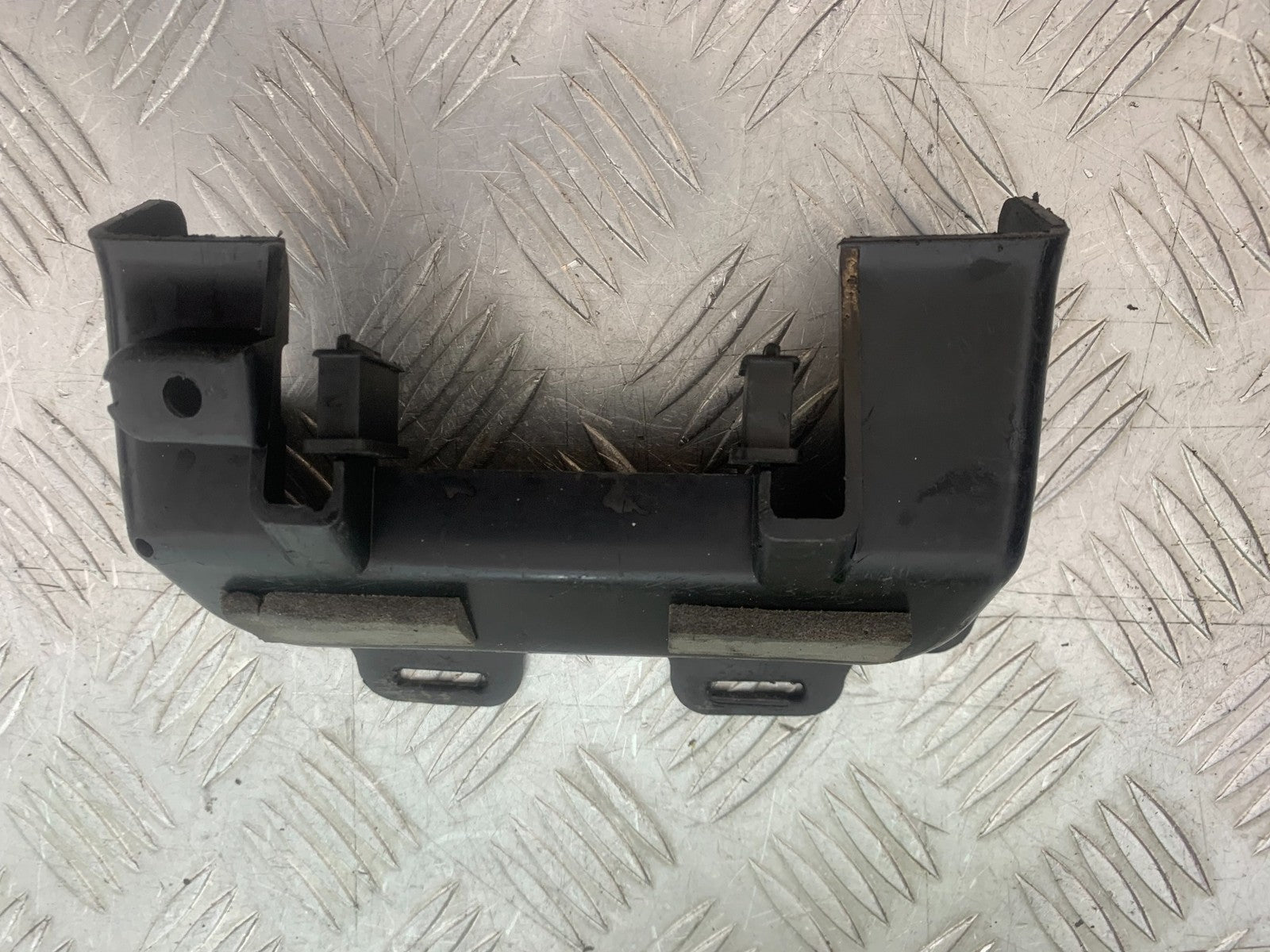 SUZUKI SV650 SV 650 mk1 TOOL BOX HOLDER   1999-2002 (CMB1238)
