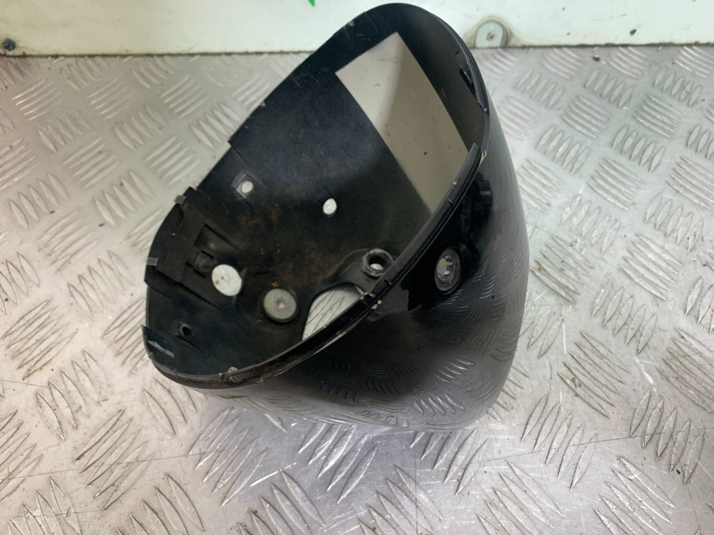 YAMAHA XVS 1300 MIDNIGHT STAR HEADLIGHT BACKING YEAR 2007-16 (CMB1200)
