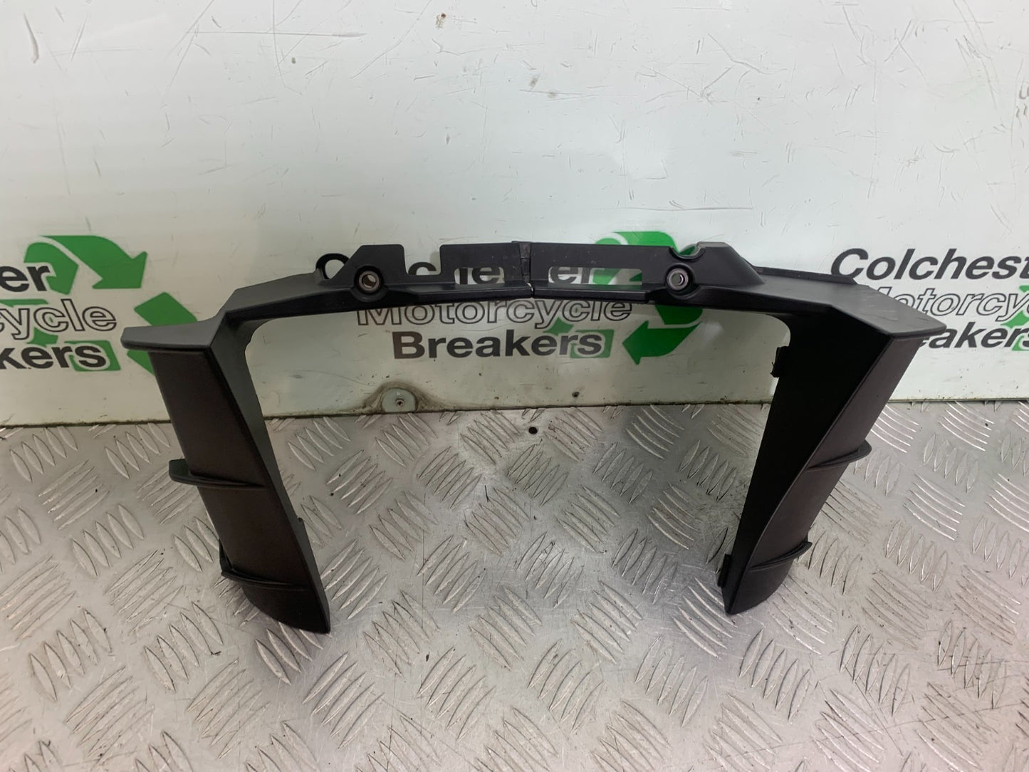 APRILIA TUONO 1000 V4R RADIATOR COVER   YEAR 2011-13  (CMB1331)