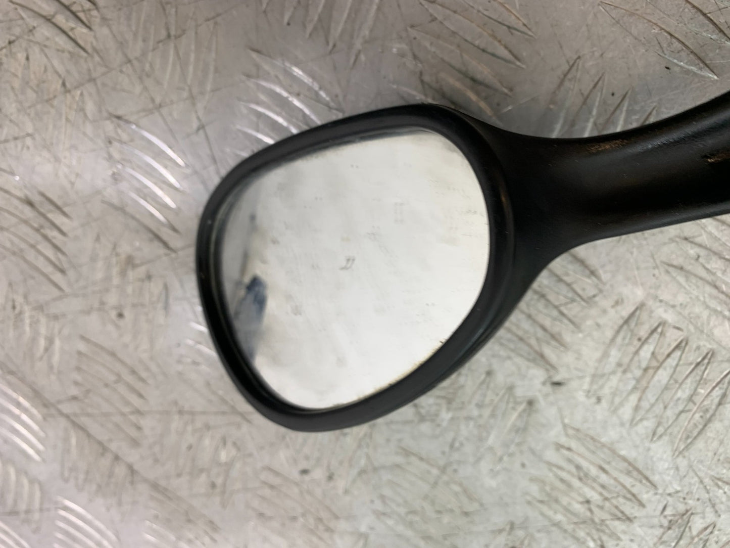 TRIUMPH 955I SPRINT RS RIGHT MIRROR  YEAR 1999-03 (CMB1313)