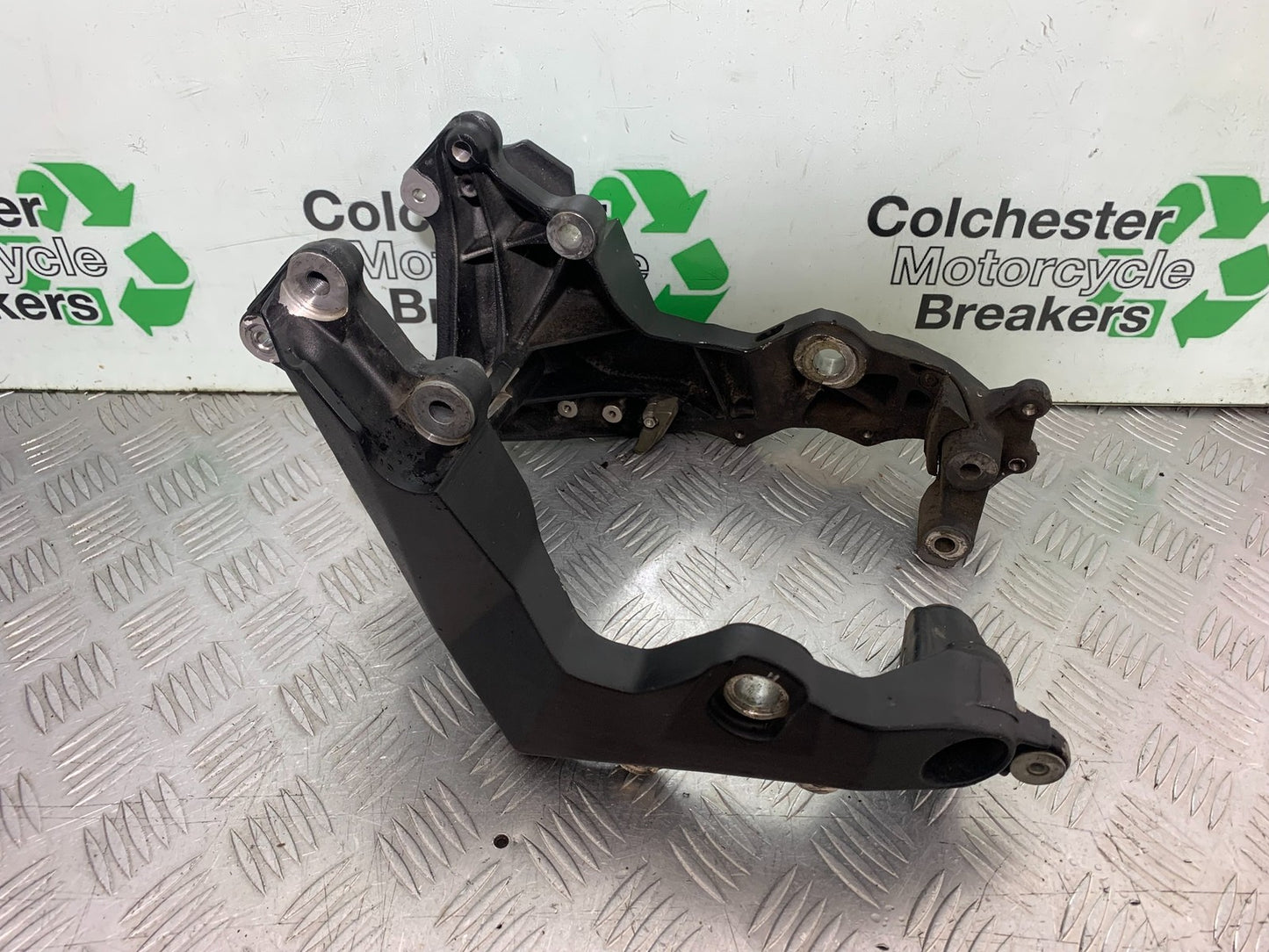MV AGUSTA 800 F3 ENGINE MOUNT  YEAR 2017-2019 (CMB1227)