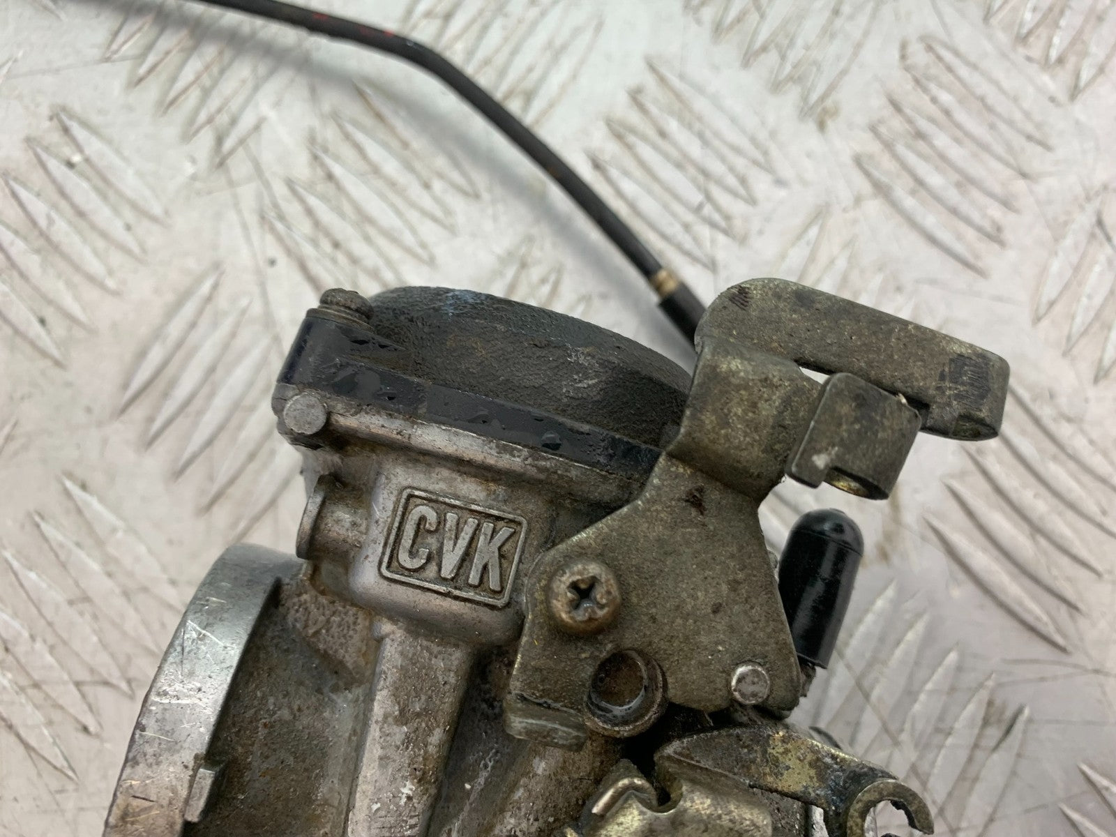 KAWASAKI KLR250 KLR 250 CARB  YEAR 1984-2001 (CMB1225)
