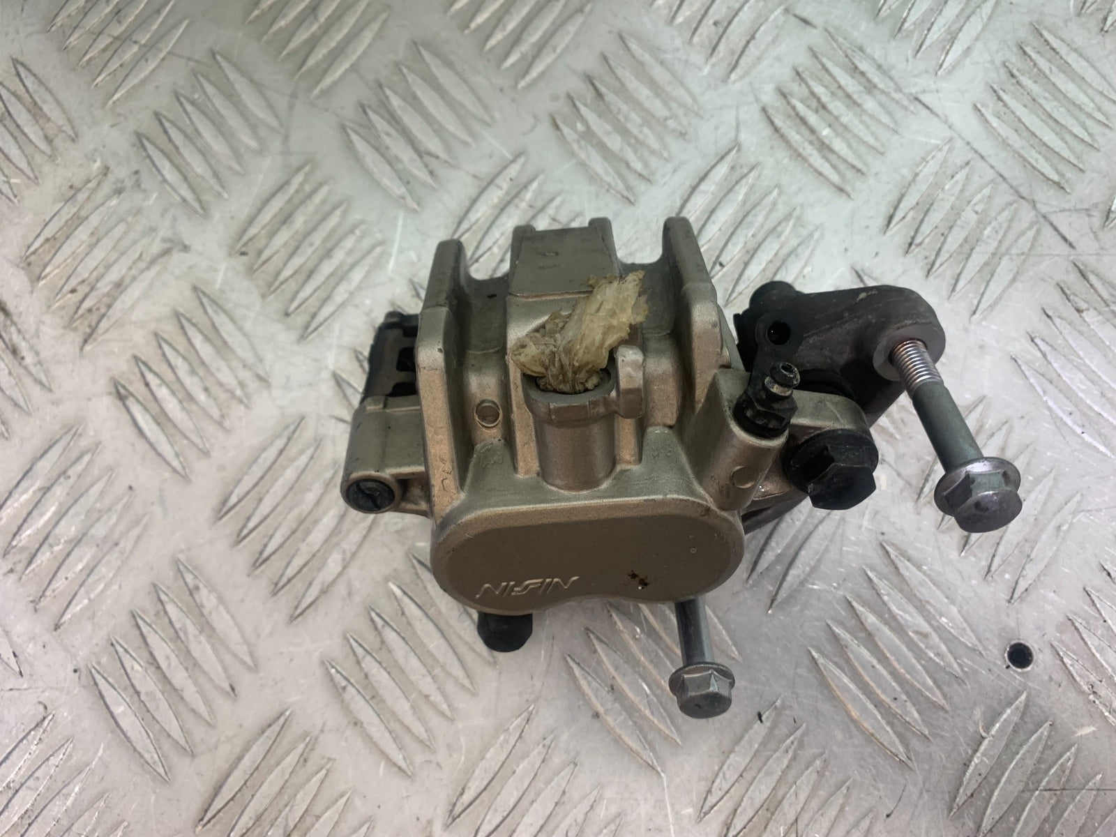 HONDA VTX1300 S-6 FRONT BRAKE CALIPER YEAR 2004-09 (CMB1159)