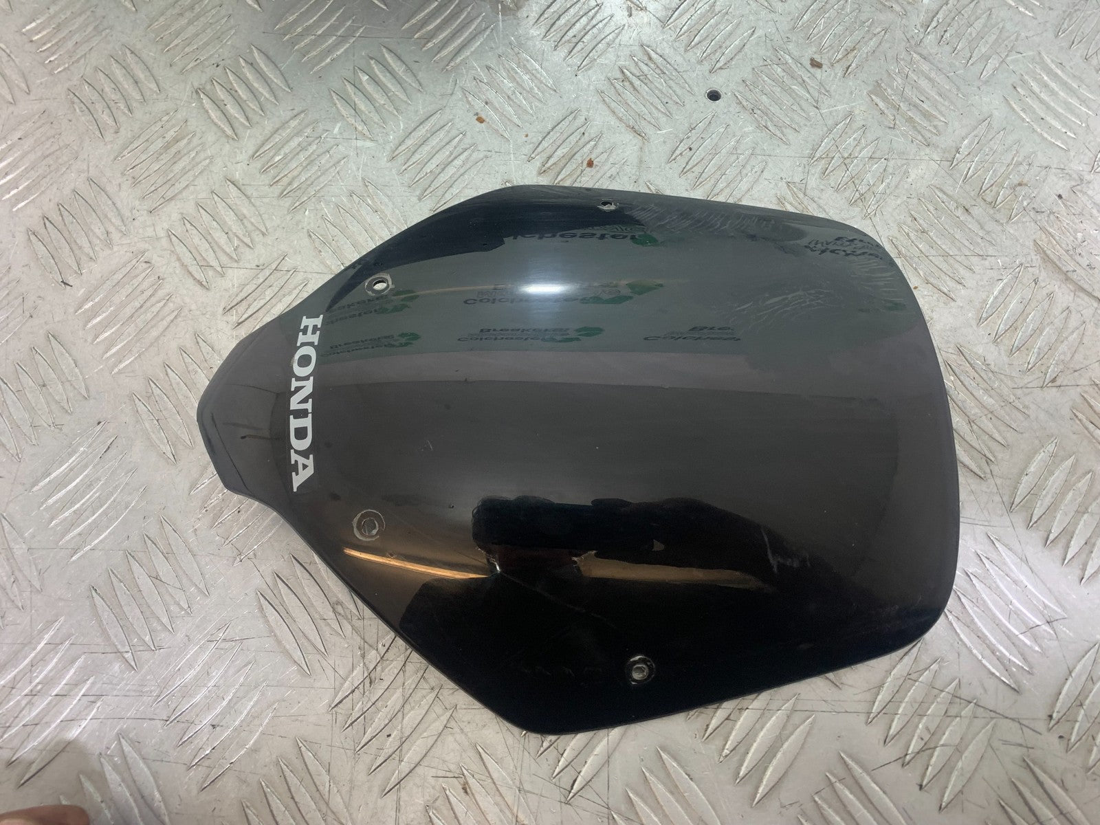 HONDA CBF125 CBF 125 SCREEN YEAR 2009-14  (CMB1172)