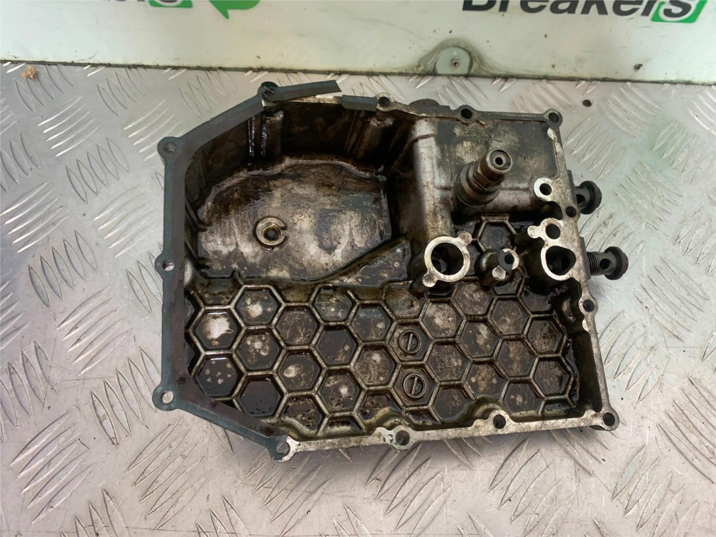 SUZUKI GSF600 GSF 600 BANDIT SUMP  2000-2004 (CMB1269)