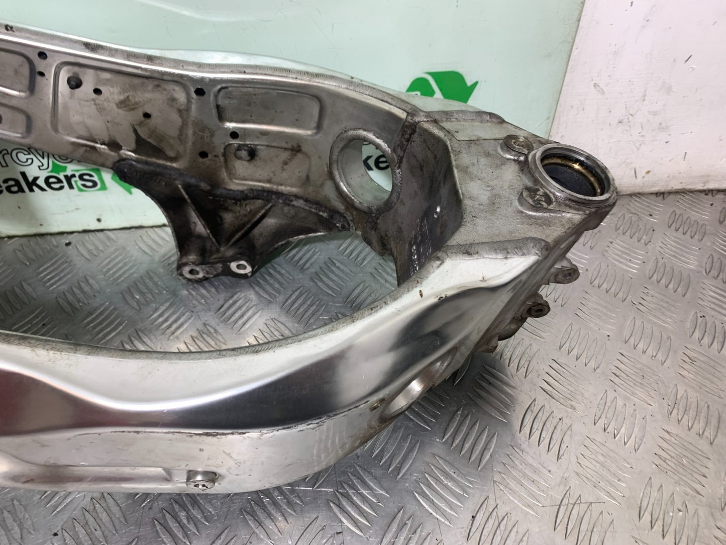 APRILIA RSV1000 RSV 1000 MILLE FRAME REG LOG BOOK  1998- 2003 (CMB1184)