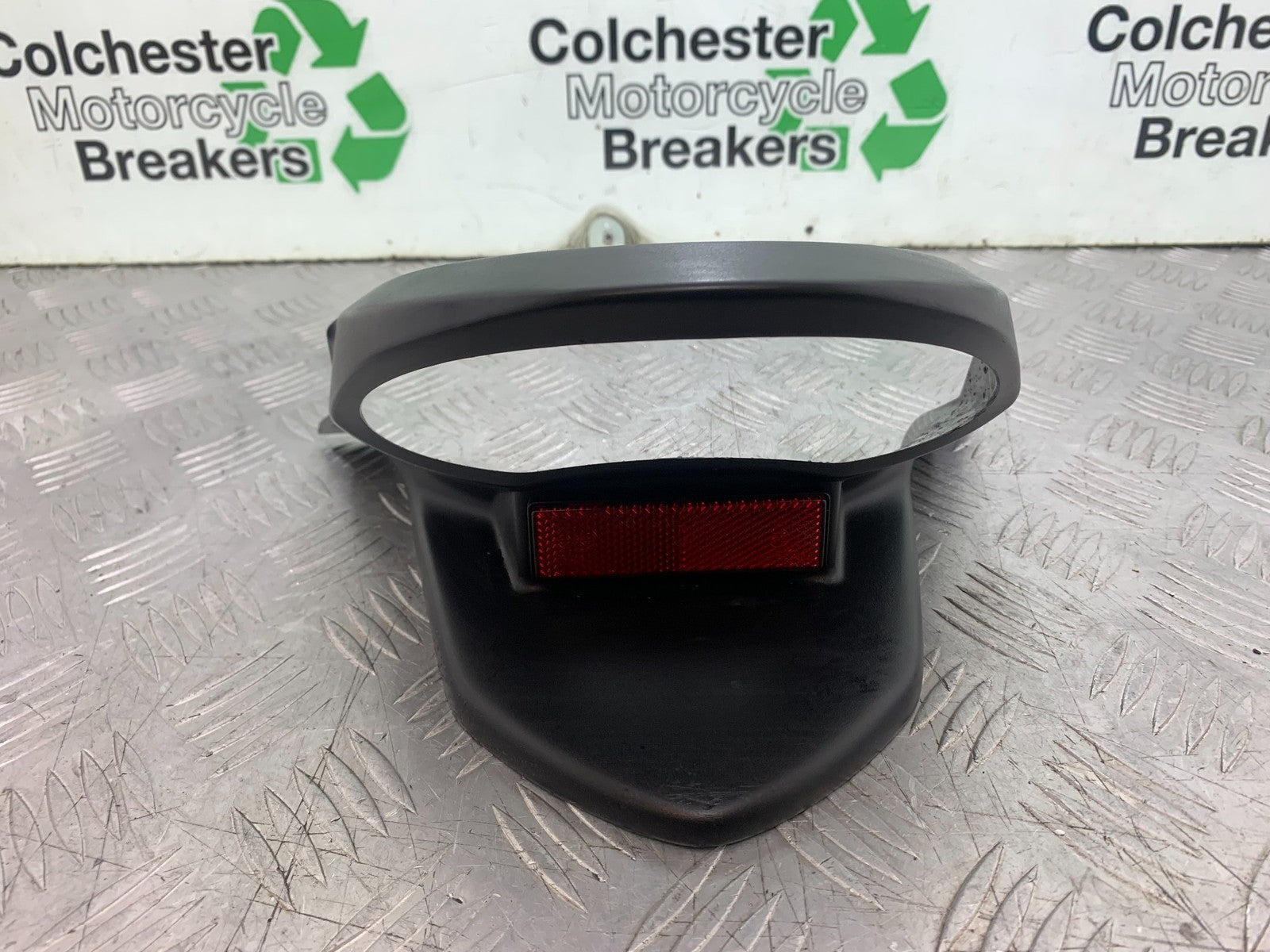 TRIUMPH 675 STREET TRIPLE R REAR MUDGUARD   YEAR 2013 - 2016 (CMB1221)