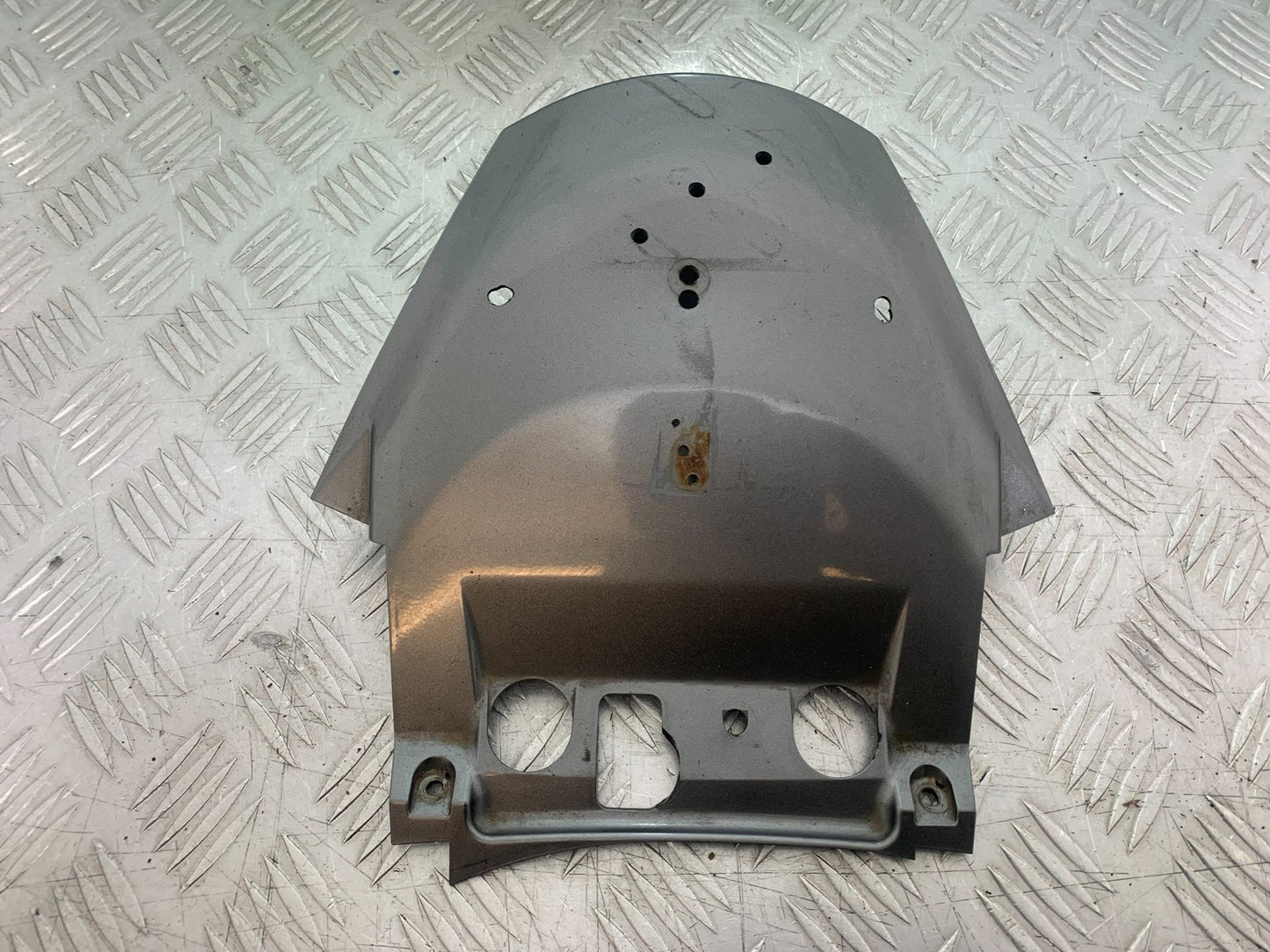 SUZUKI AN 200 UH 200 TAIL PIECE JOINER YEAR 2007-2009 (CMB1256)
