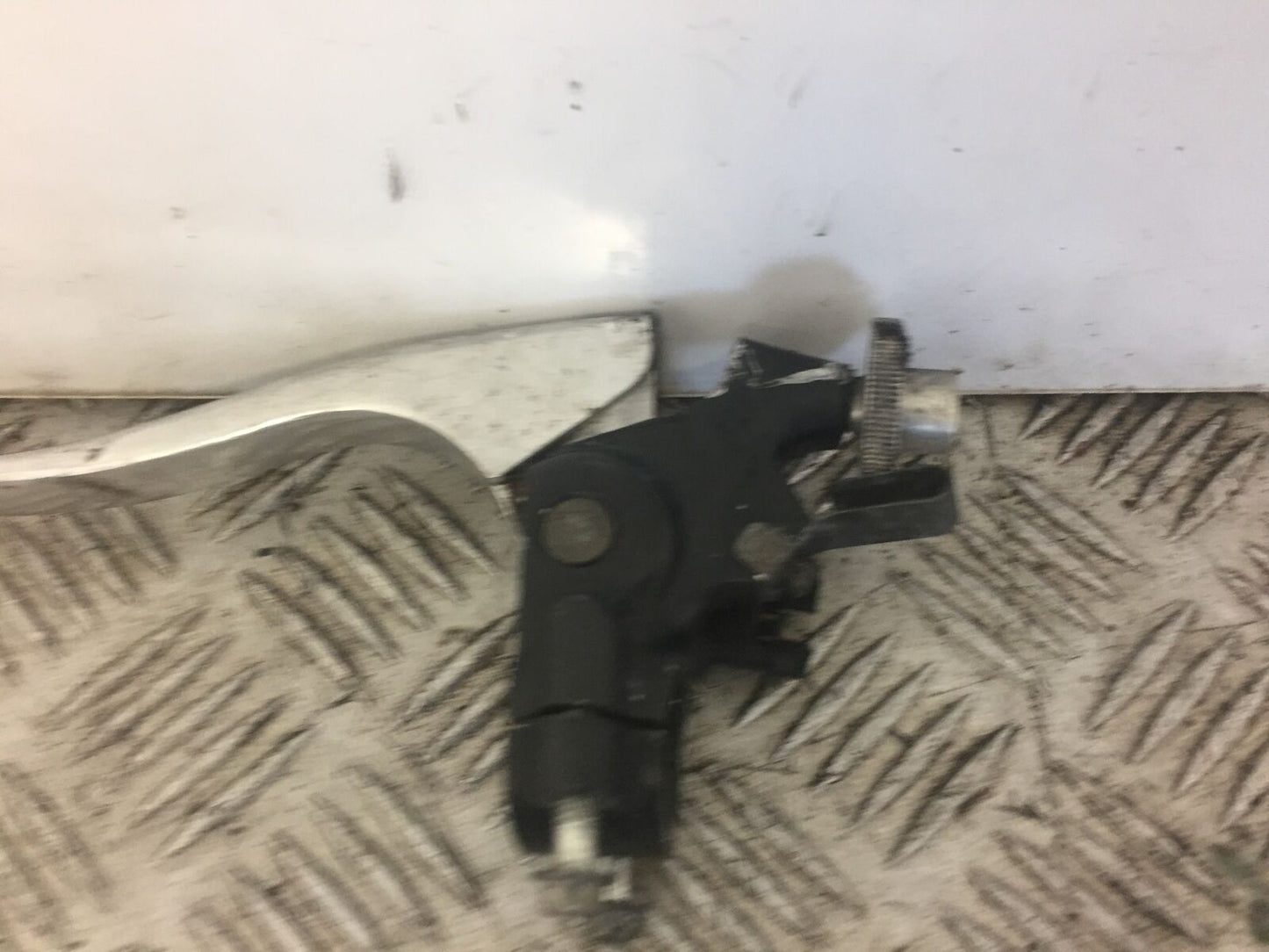 KAWASAKI ZX6R ZX6 J CLUTCH LEVER AND BRACKET YEAR 2000