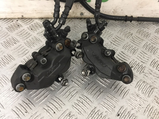 KAWASAKI Z800 Z 800 FRONT BRAKE CALIPERS  YEAR 2015  (STOCK 874)