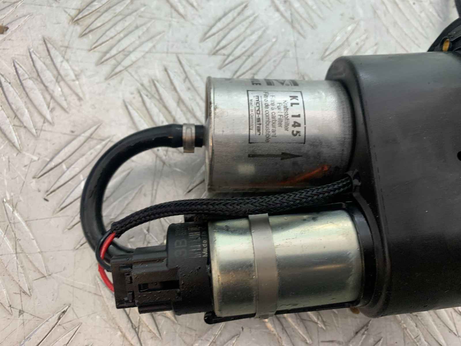 APRILIA TUONO 1000 V4 PETROL PUMP  YEAR 2013-2014  (CMB1239)