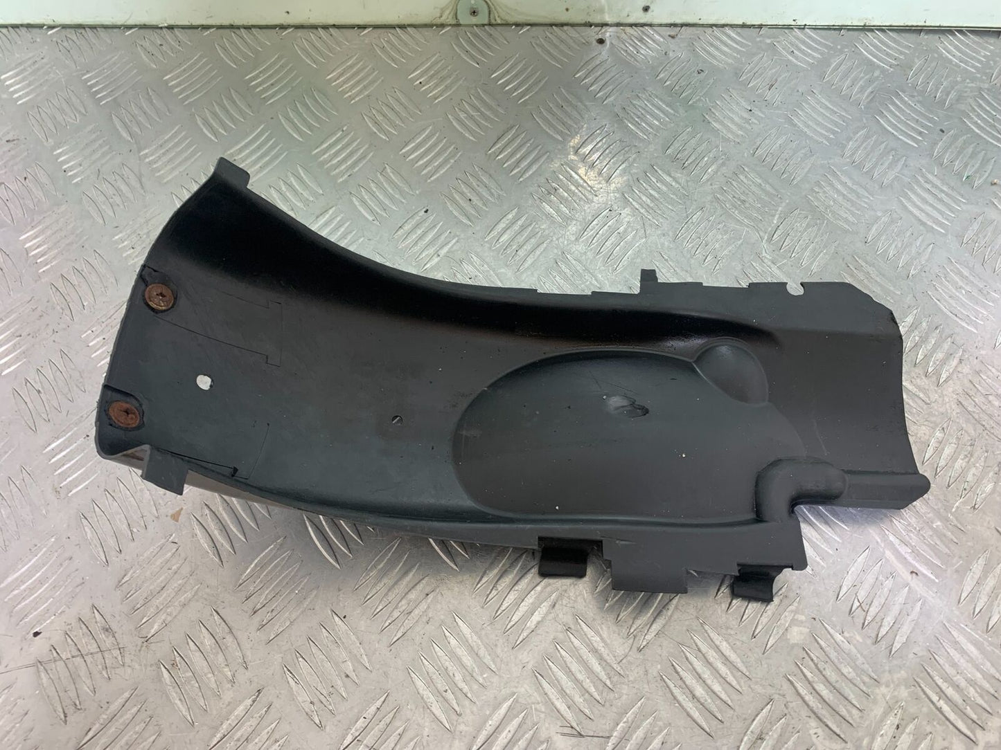 MUTT GT-SS 125 INNER MUDGUARD   YEAR 2020- 2024 (CMB1085)