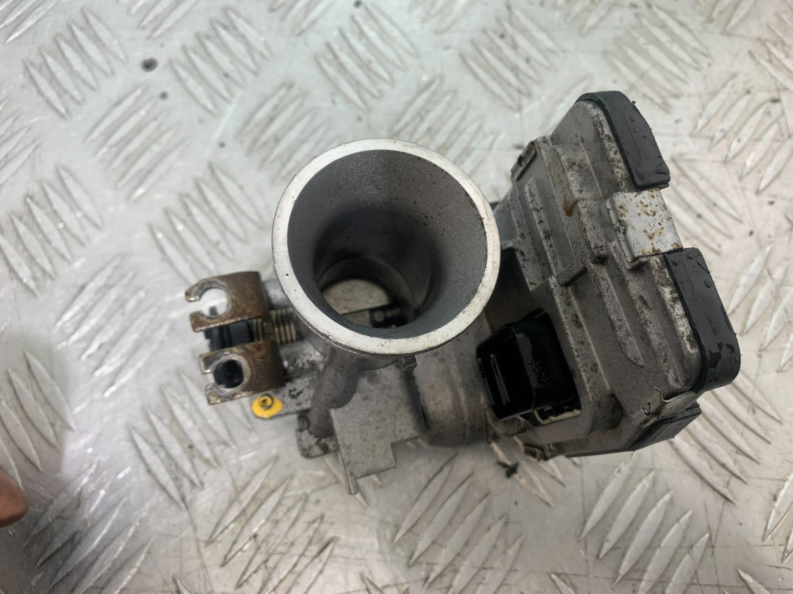 PIAGGIO VESPA GTS 125 ECU LOCK KEY  YEAR 2009-2014  (CMB1261)