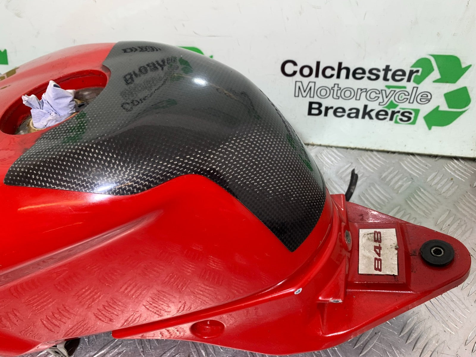 DUCATI 848 PETROL TANK  YEAR 2008-2010 (CMB1323)