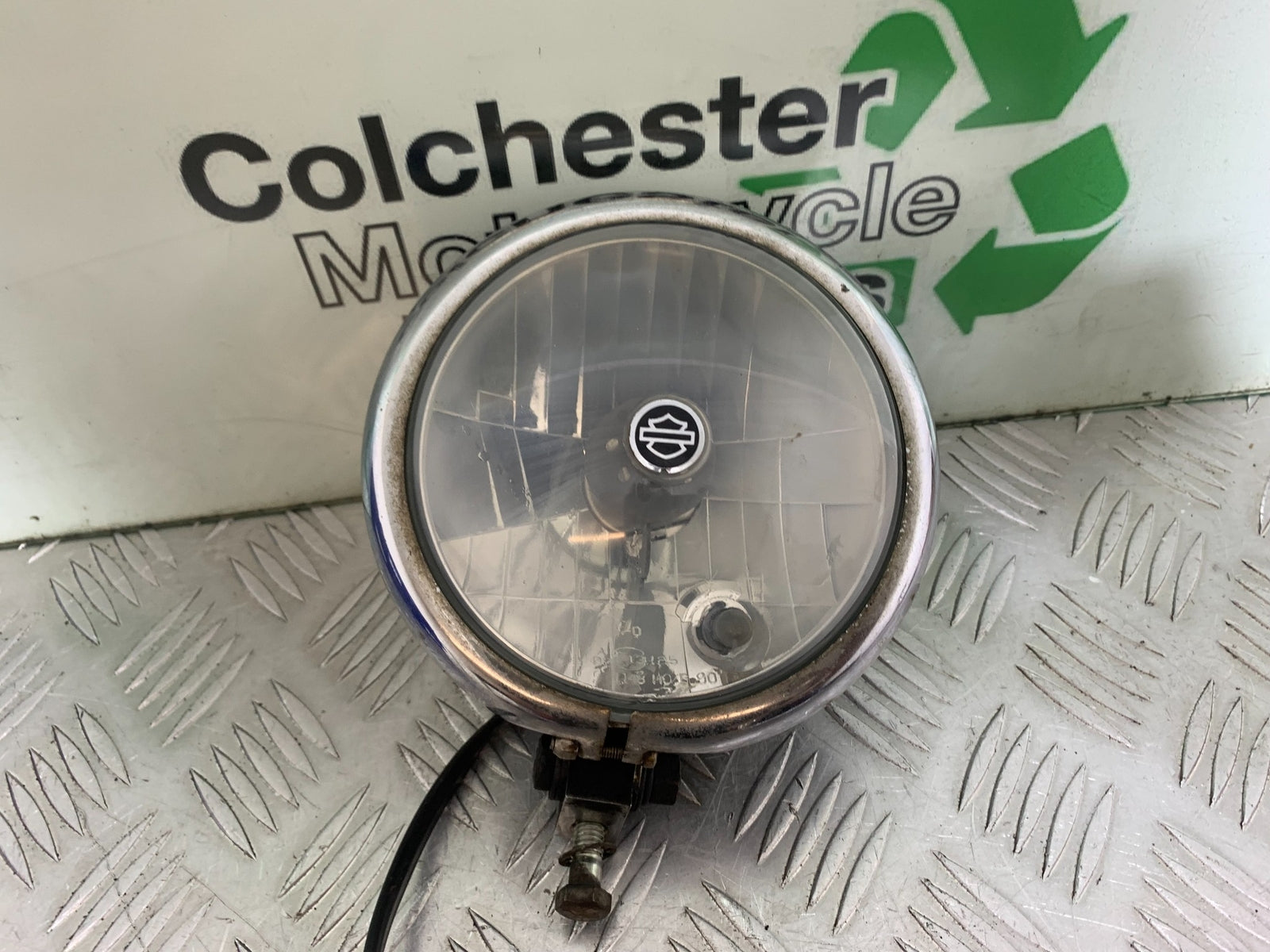 HARLEY DAVIDSON FXS BLACKLINE 1585 HEADLIGHT  YEAR 2012 (CMB1147)