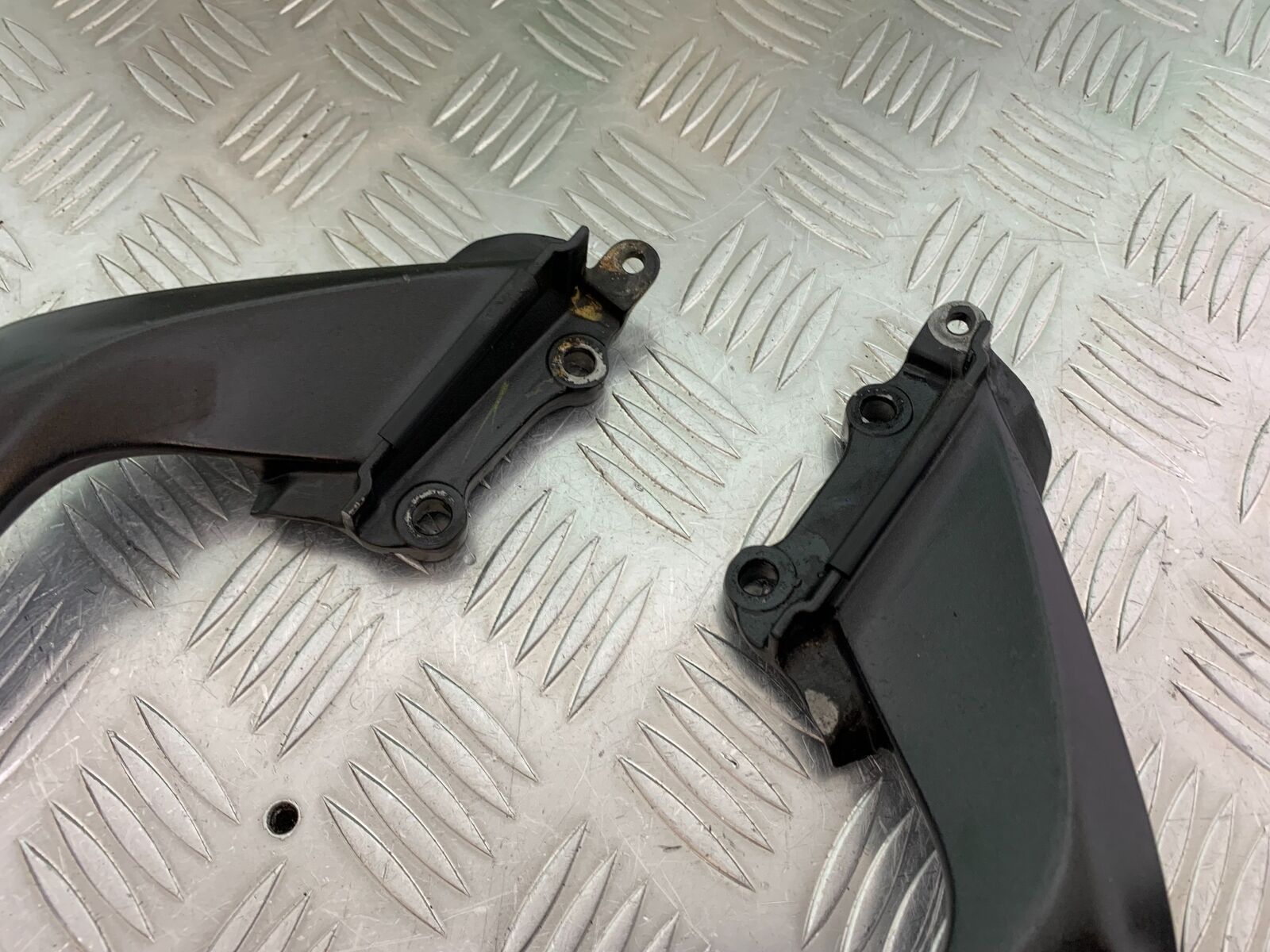 HONDA CBR500R CBR 500 R GRAB RAILS   YEAR 2012-16 (CMB1048)