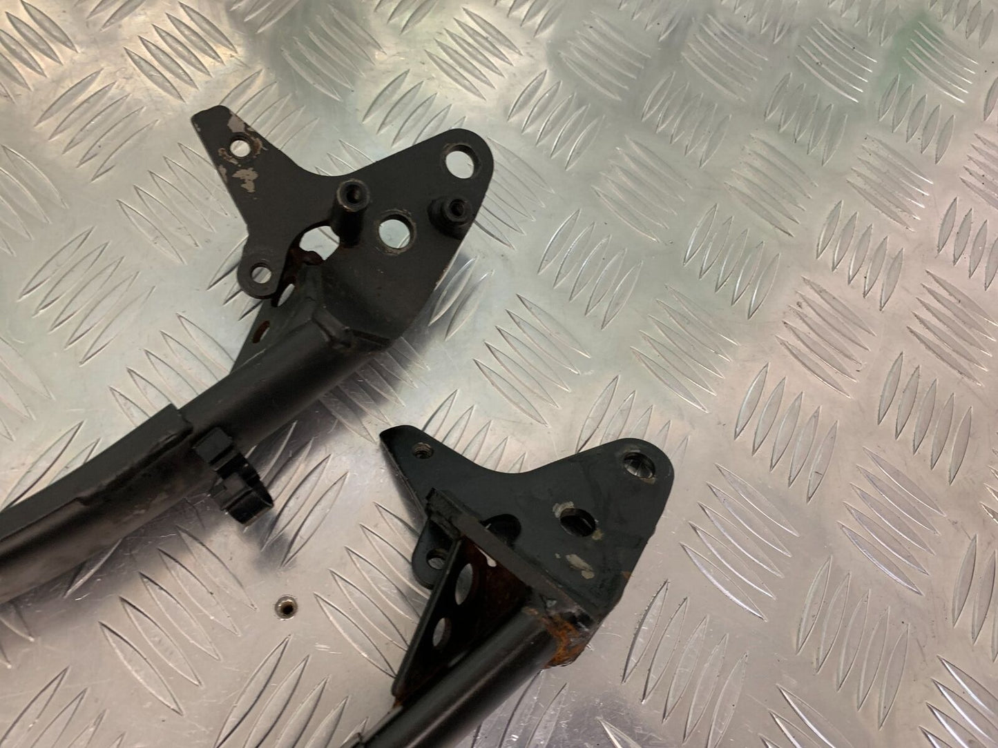 KAWASAKI Z1000 SX ENGINE MOUNTS   YEAR 2011-16 (STOCK 942)