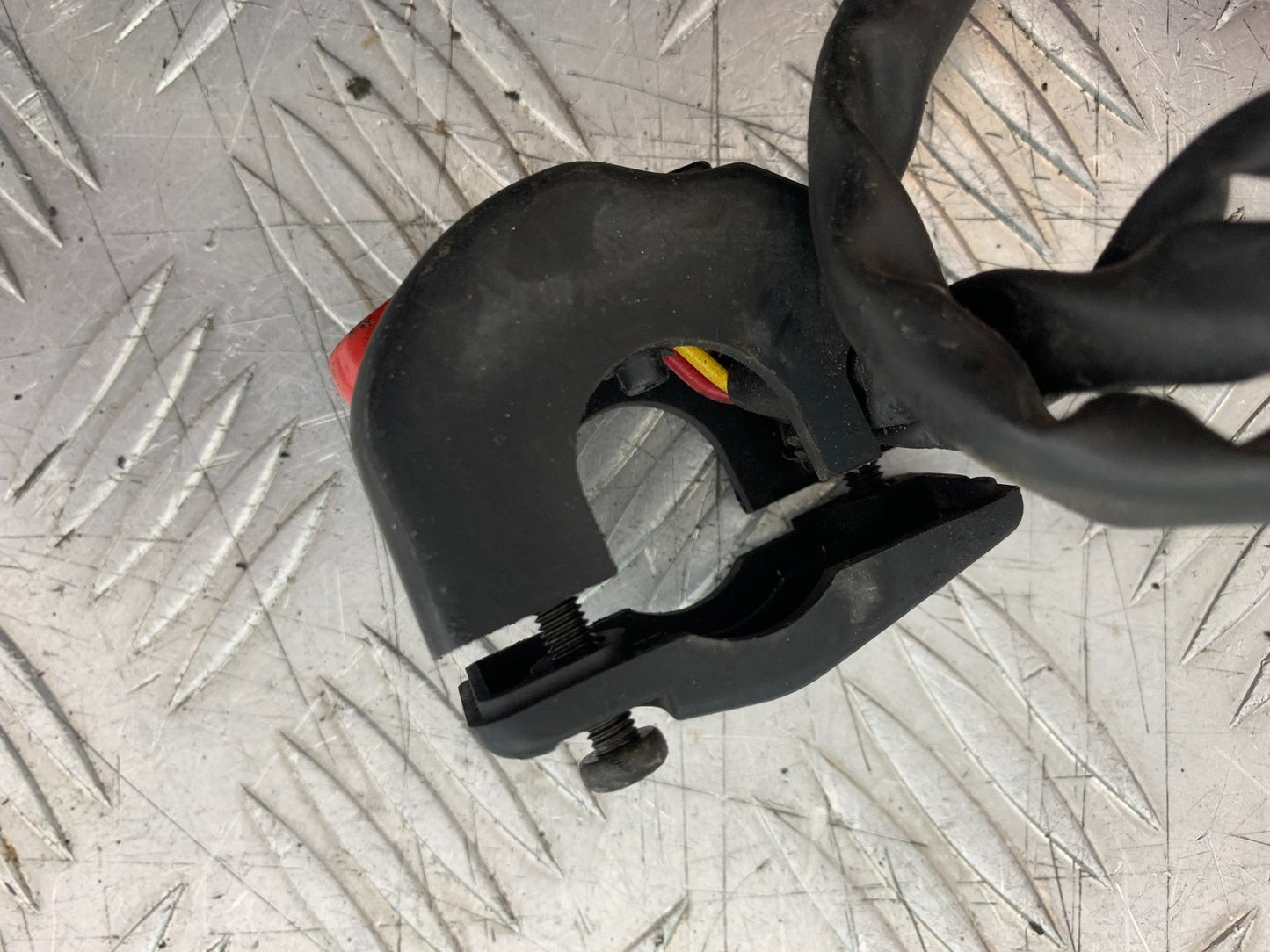 TRIUMPH 955i DAYTONA RIGHT SWITCH GEAR  YEAR 2002-2006 (CMB1229)
