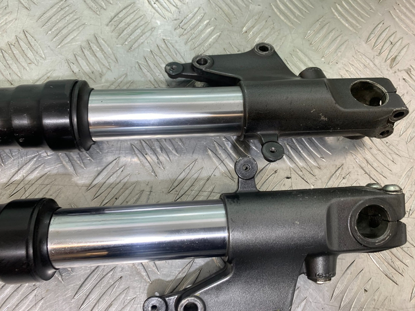 APRILIA RSV1000 RSV 1000 MILLE FORKS   1998- 2003 (CMB1184)