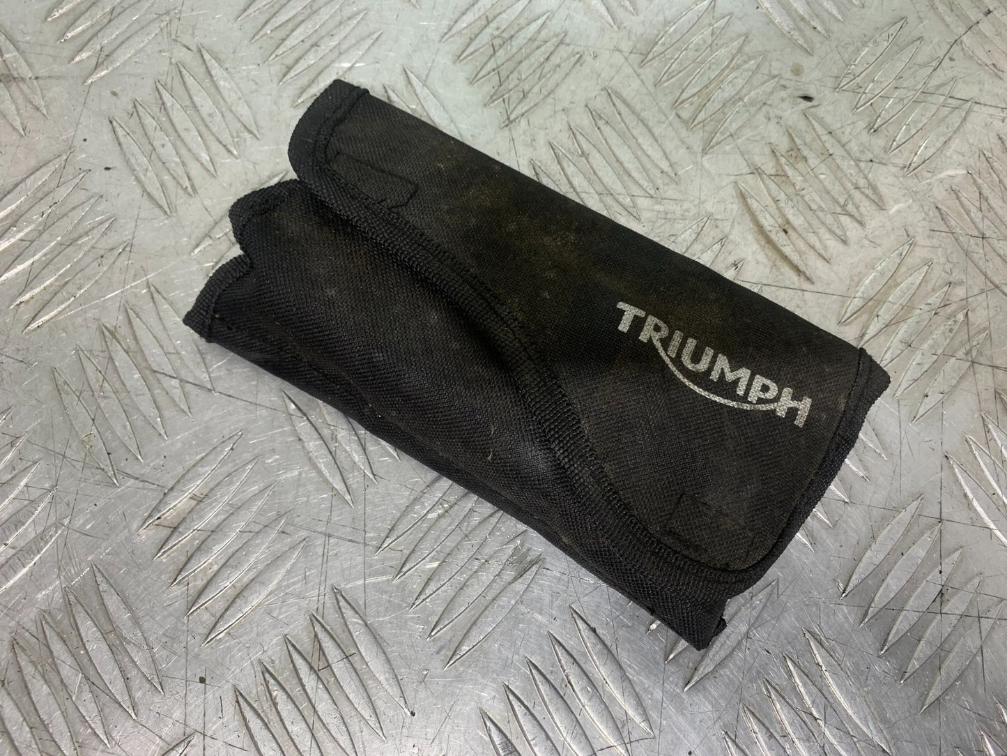 TRIUMPH TIGER 800 XRT TOOL KIT   2018-2020 (CMB1193)