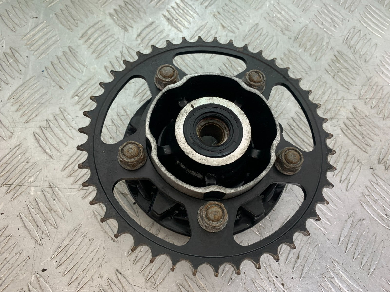 HONDA NC700 X REAR SPROCKET CARRIER  YEAR 2012-2014 (CMB1327)