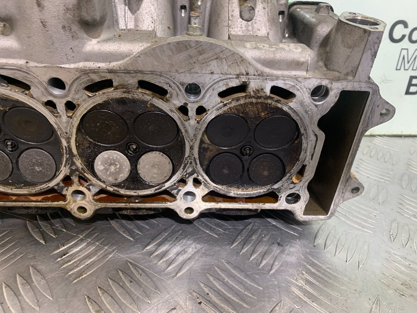 KAWASAKI ZX9R ZX9 C CYLINDER HEAD  YEAR 1998-99 (STOCK 903)