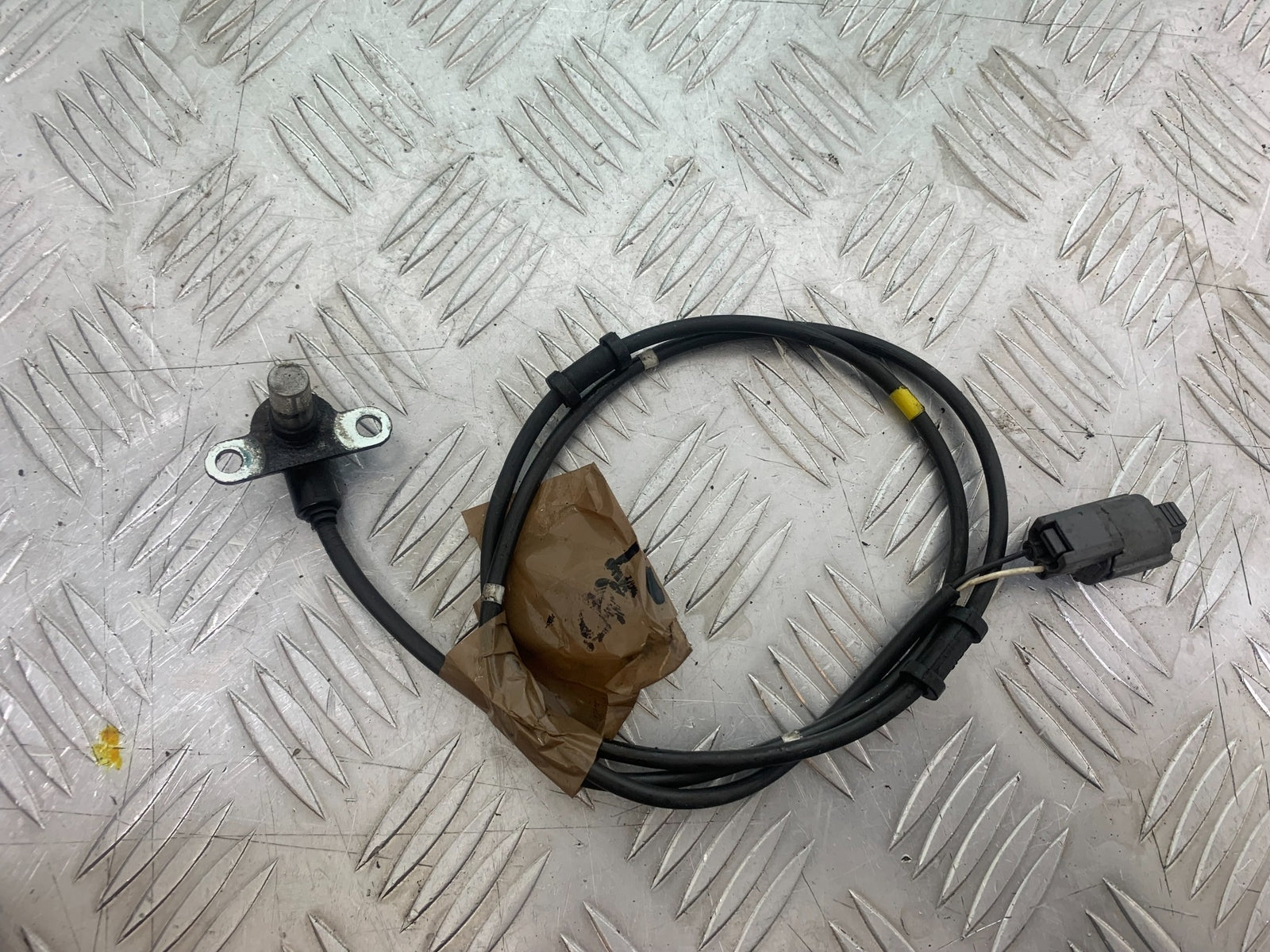 SUZUKI GSF650 GSF 650 FRONT ABS SENSOR   YEAR 2007-2009  (CMB1161)
