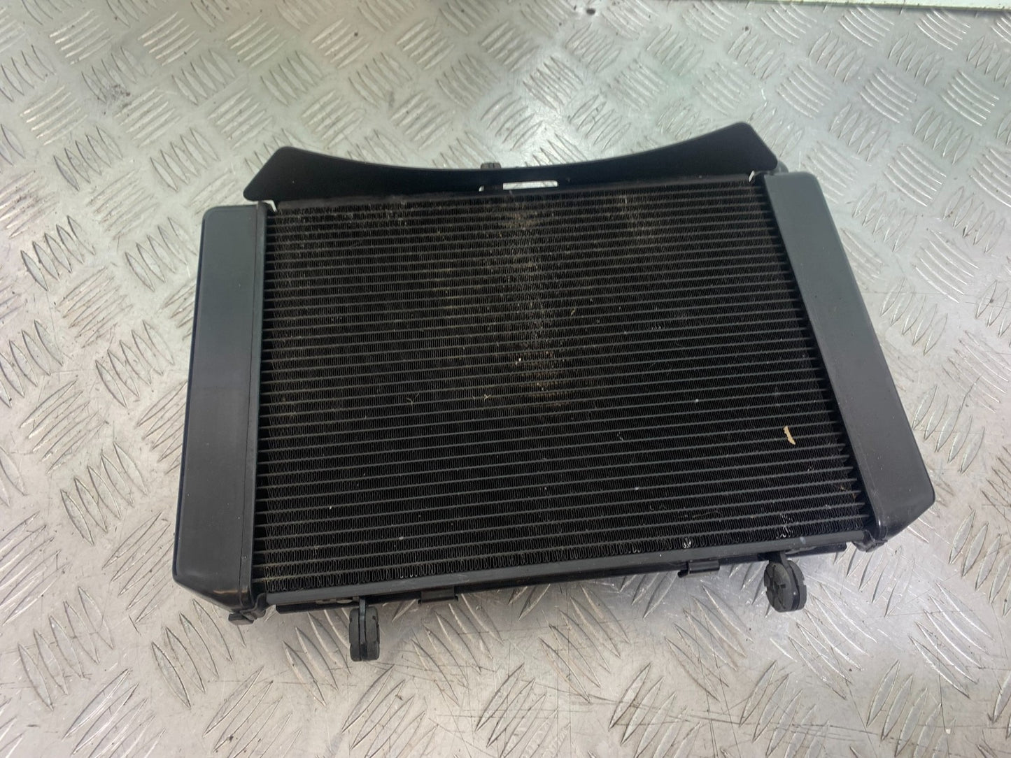 SUZUKI GSR600 GSR 600 RADIATOR   2006-2010 (CMB1177)