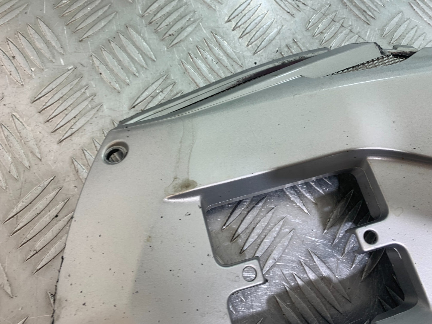MV AGUSTA 800 F3 UNDERTRAY  YEAR 2013-2016 (CMB1152)
