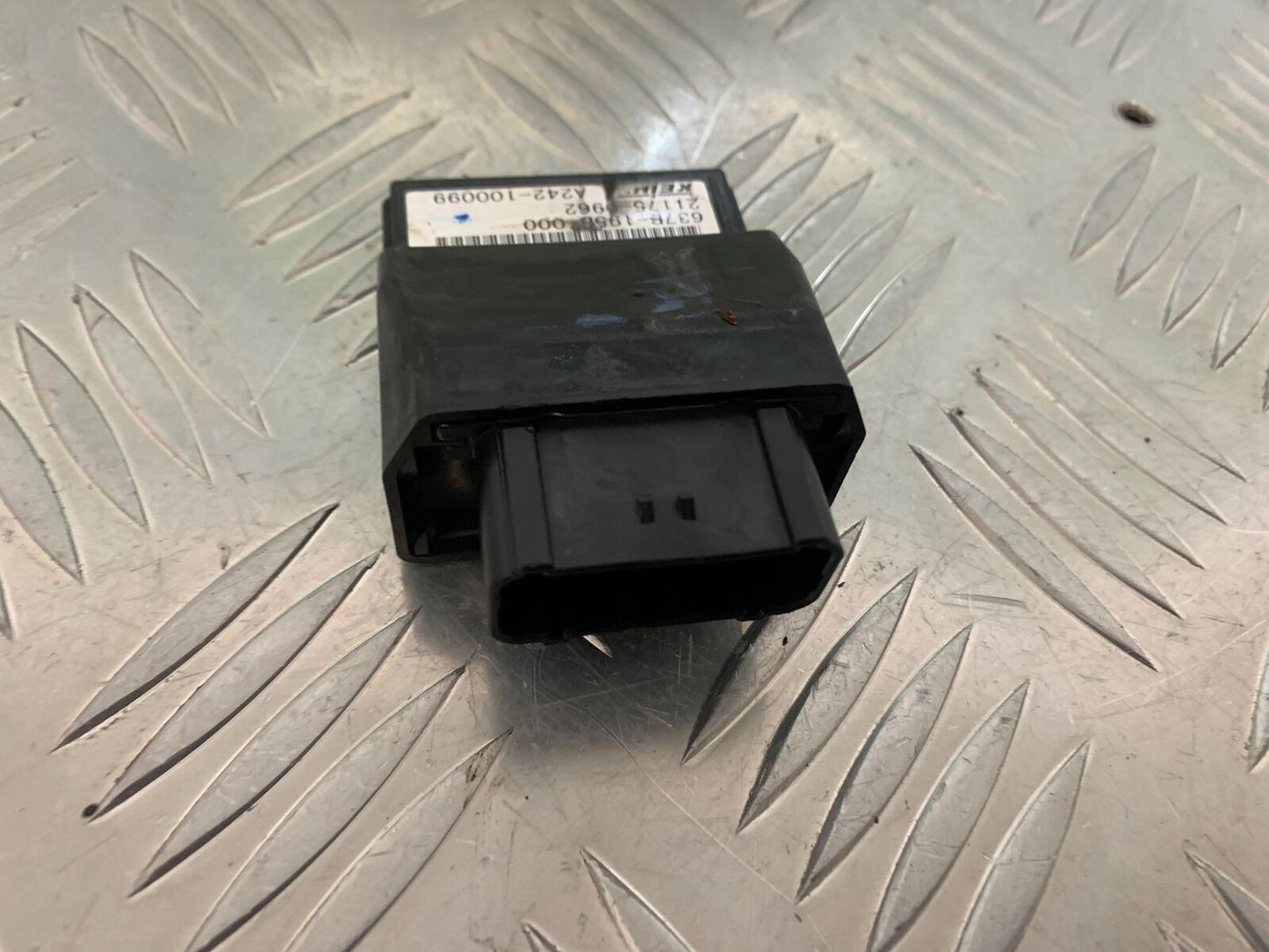 KAWASAKI NINJA 250 SL ECU  YEAR 2015-2017 (STOCK 983)