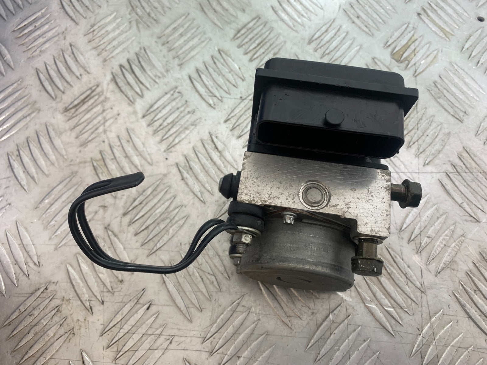 KAWASAKI J125 J125 ABS PUMP  YEAR 2016-2020 (CMB1158)