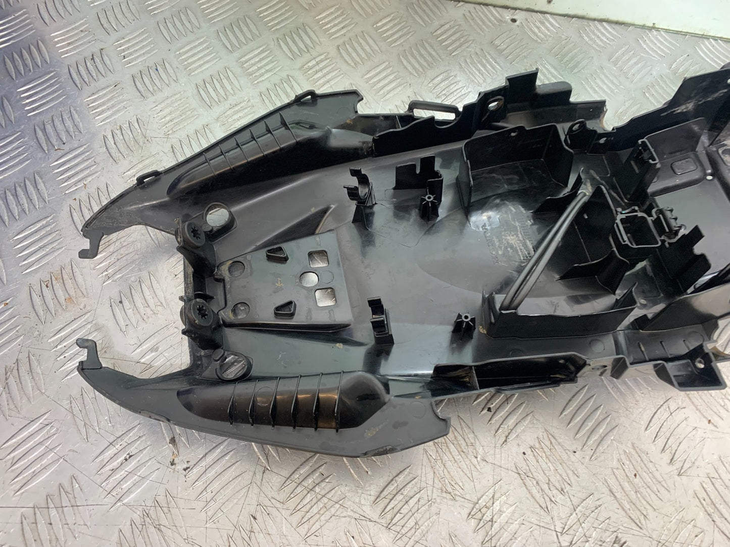 HONDA CB650F CB 650 FA-E UNDERTRAY YEAR 2014-2017 (CMB1226)