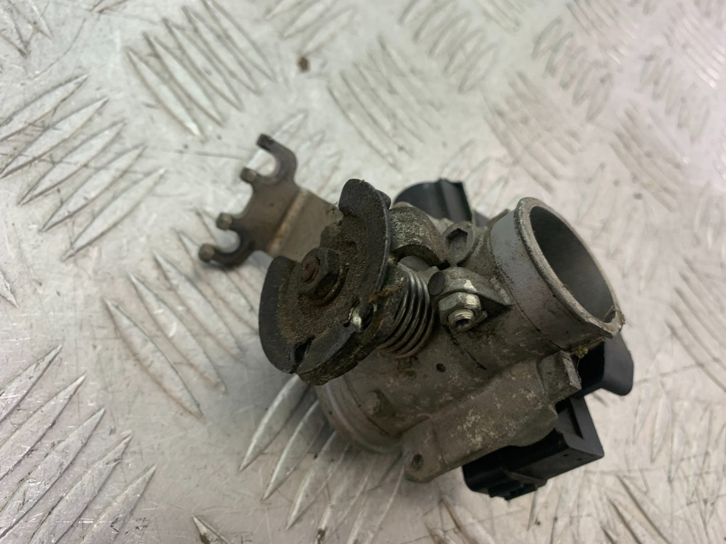 YAMAHA YS125 YS 125 THROTTLE BODY  YEAR 2017-2021 (CMB1321)
