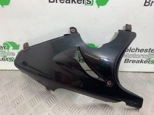 TRIUMPH 955i SPRINT ST LEFT BELLYPAN YEAR 1999-04 (CMB1230)